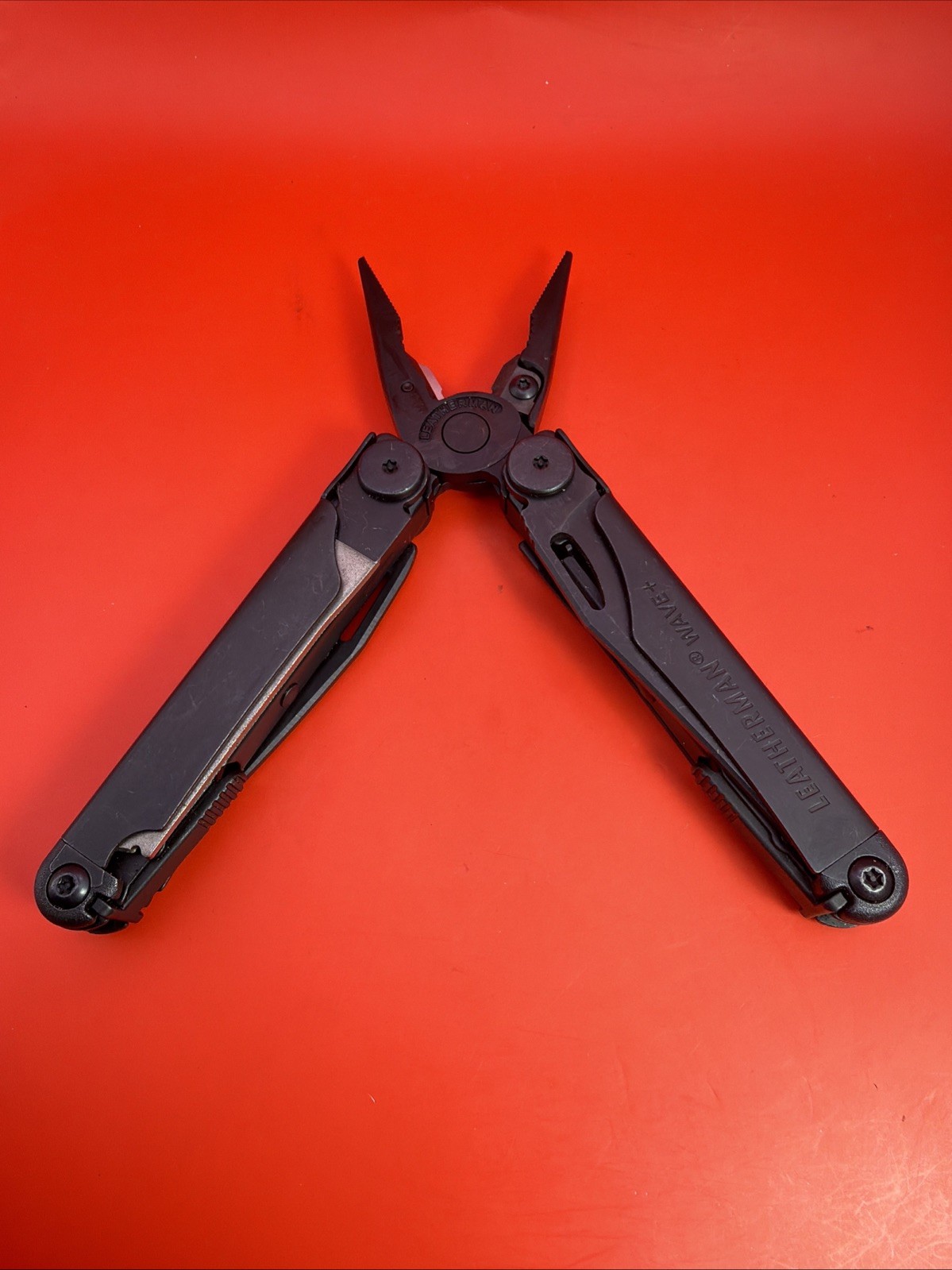 LEATHERMAN WAVE+ Plus W/Sheath Black 18 Multi-Tool USA- Excellent Condition