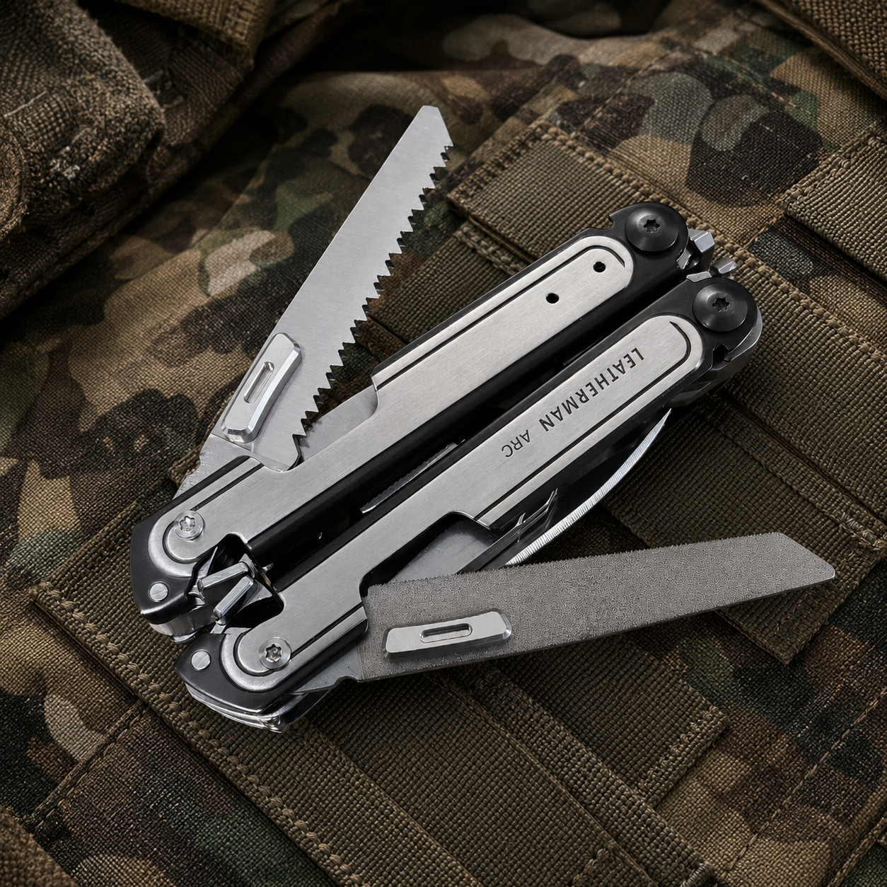 Custom CNC Quick Thumb Stud FOR LEATHERMAN ARC/FREE P4- One Hand Open