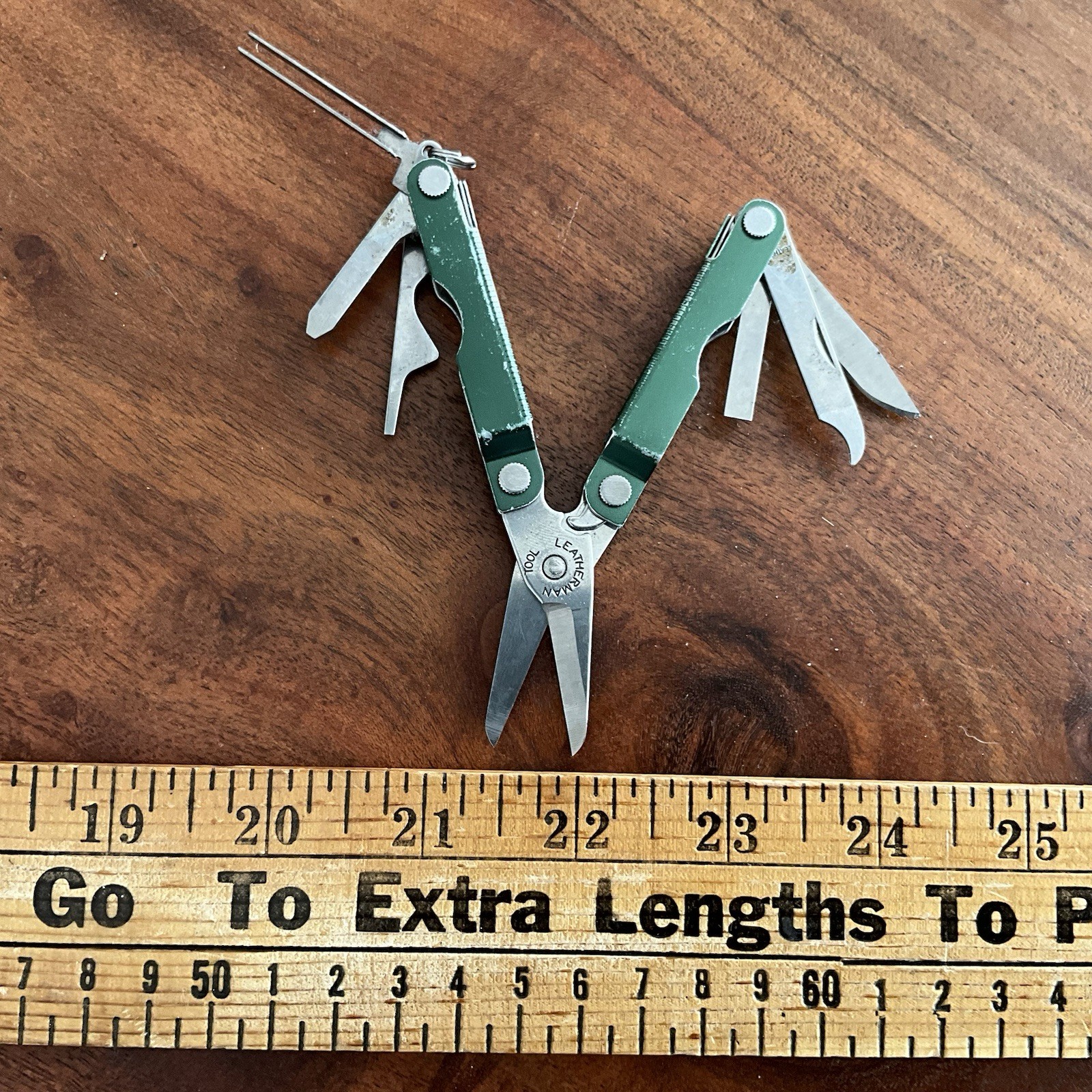 Leatherman Micra Green multi-tool Excellent USA