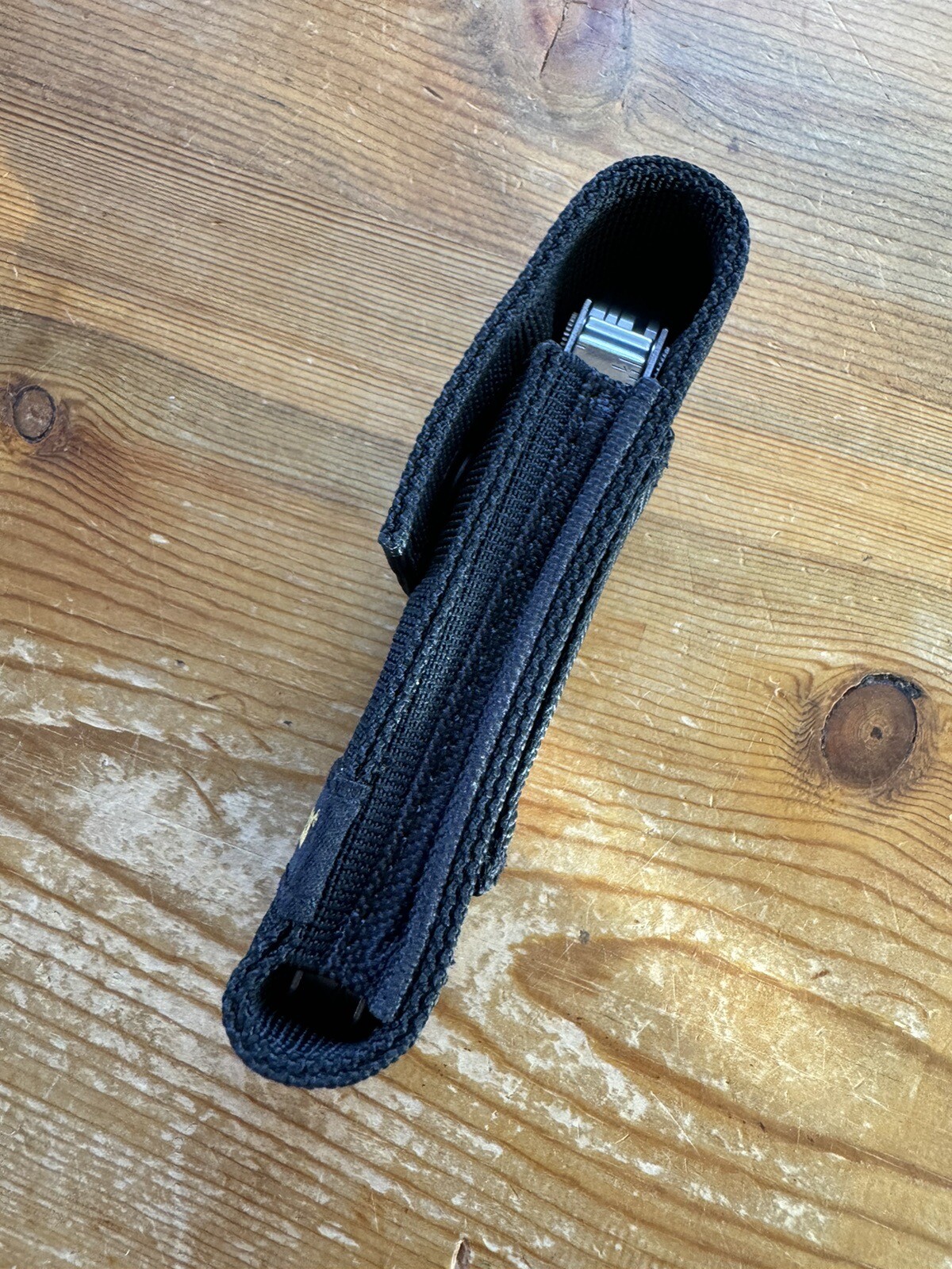 New Leatherman Bond Multitool W/ Sheath