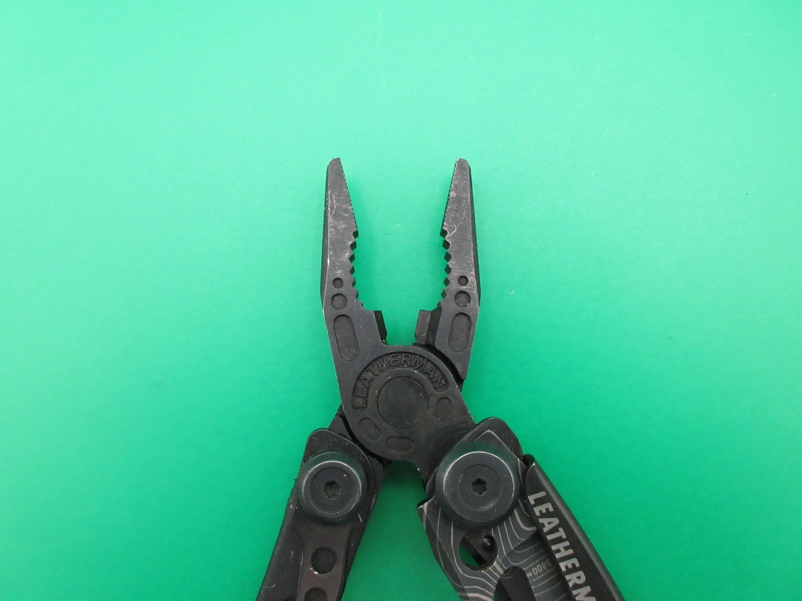 Leatherman Skeletool Topo Folding Multi Tool Knife #32A