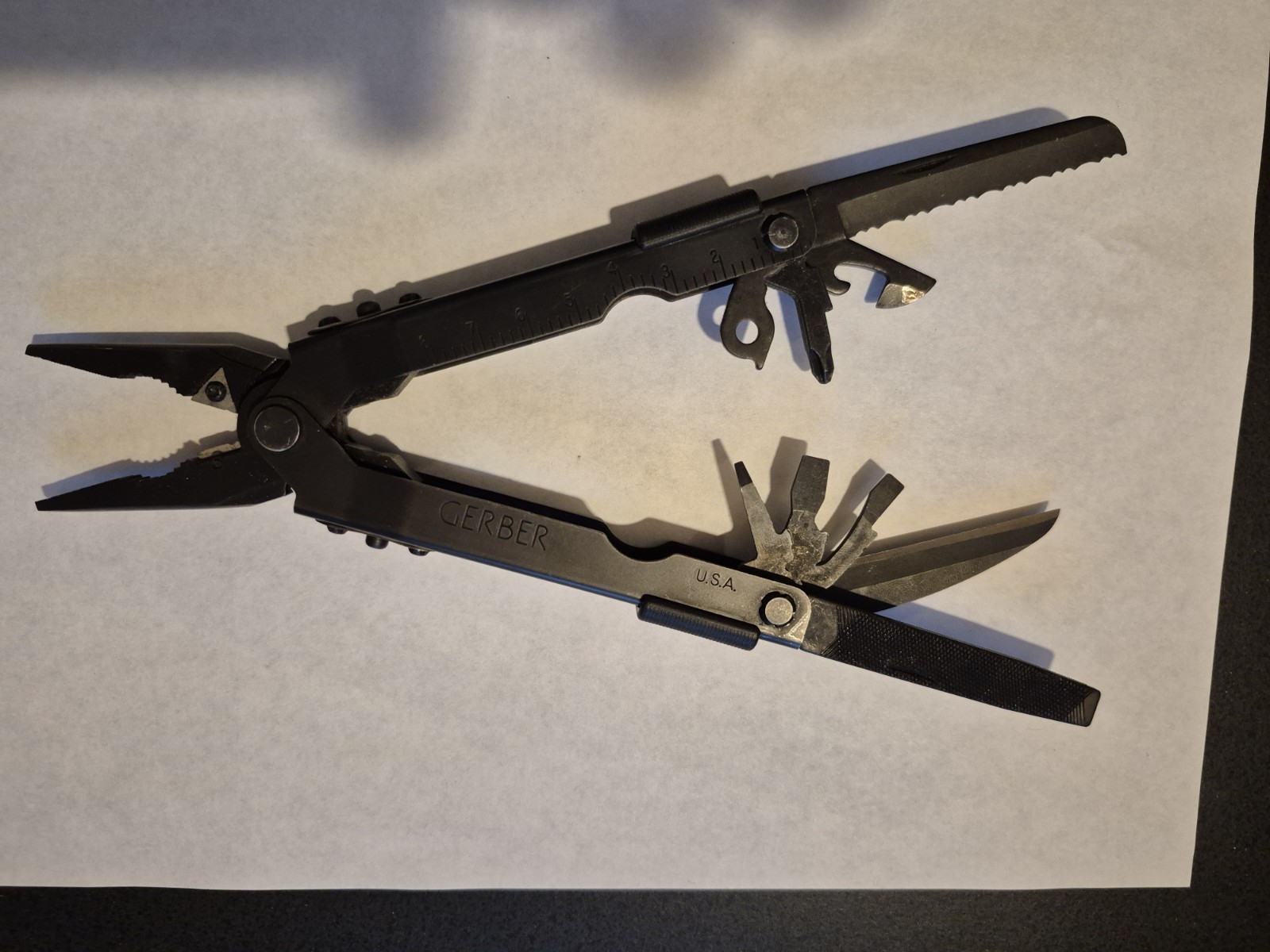 MILITARY ISSUE GERBER BLACK OXIDE MP600 NEEDLE NOSE PLIERS MULTI-TOOL