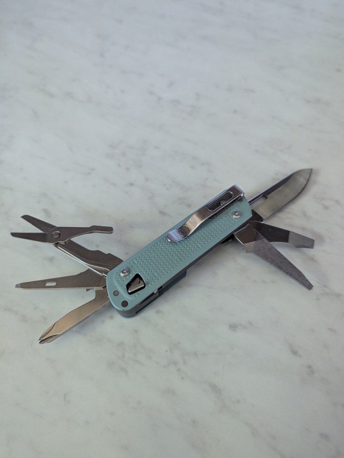 Leatherman Free T4 Aqua Great Shape Great Condition