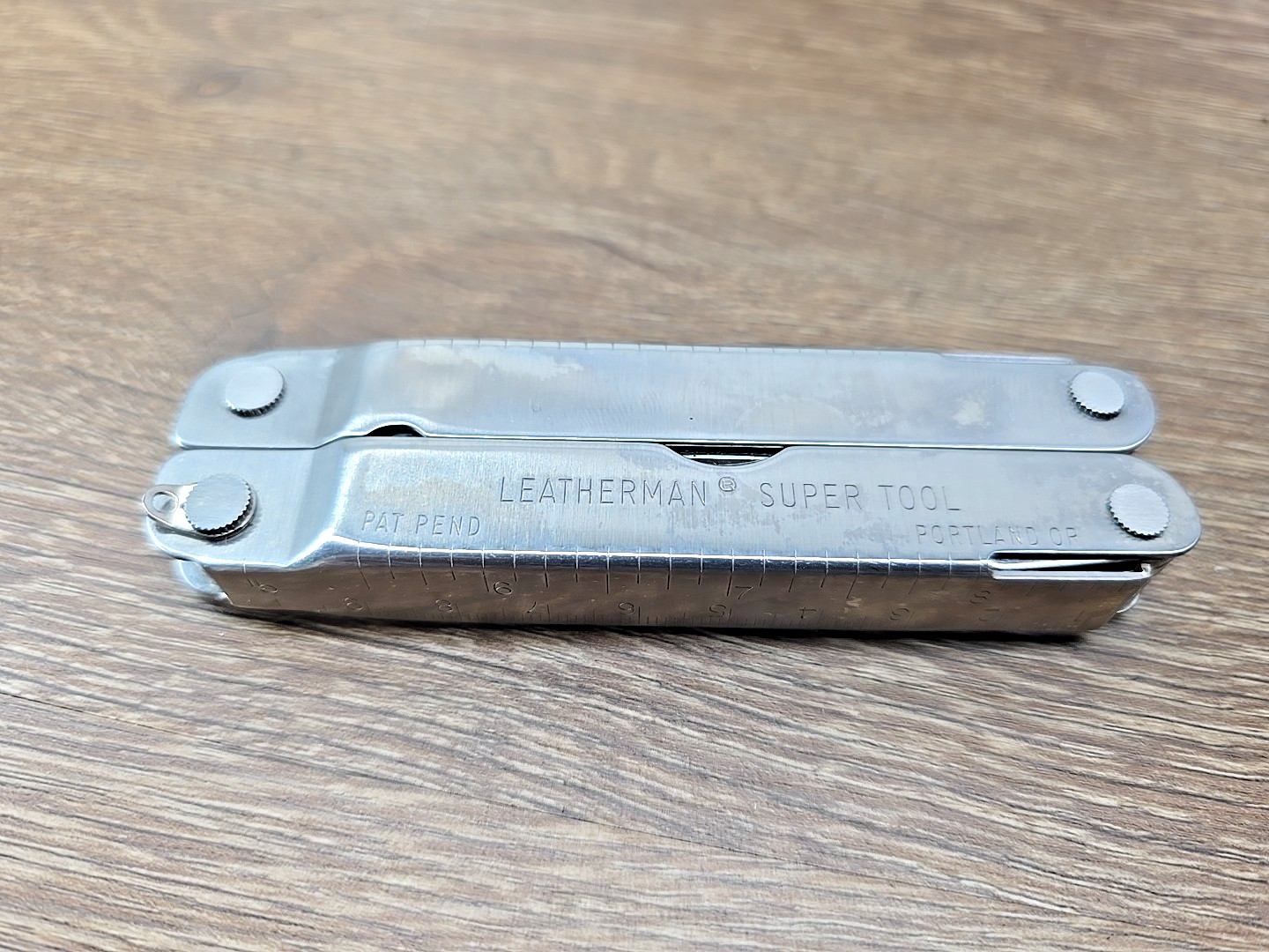 Vintage 1994 Leatherman Super Tool With Leather Sheath, 10 Folding Blades USA