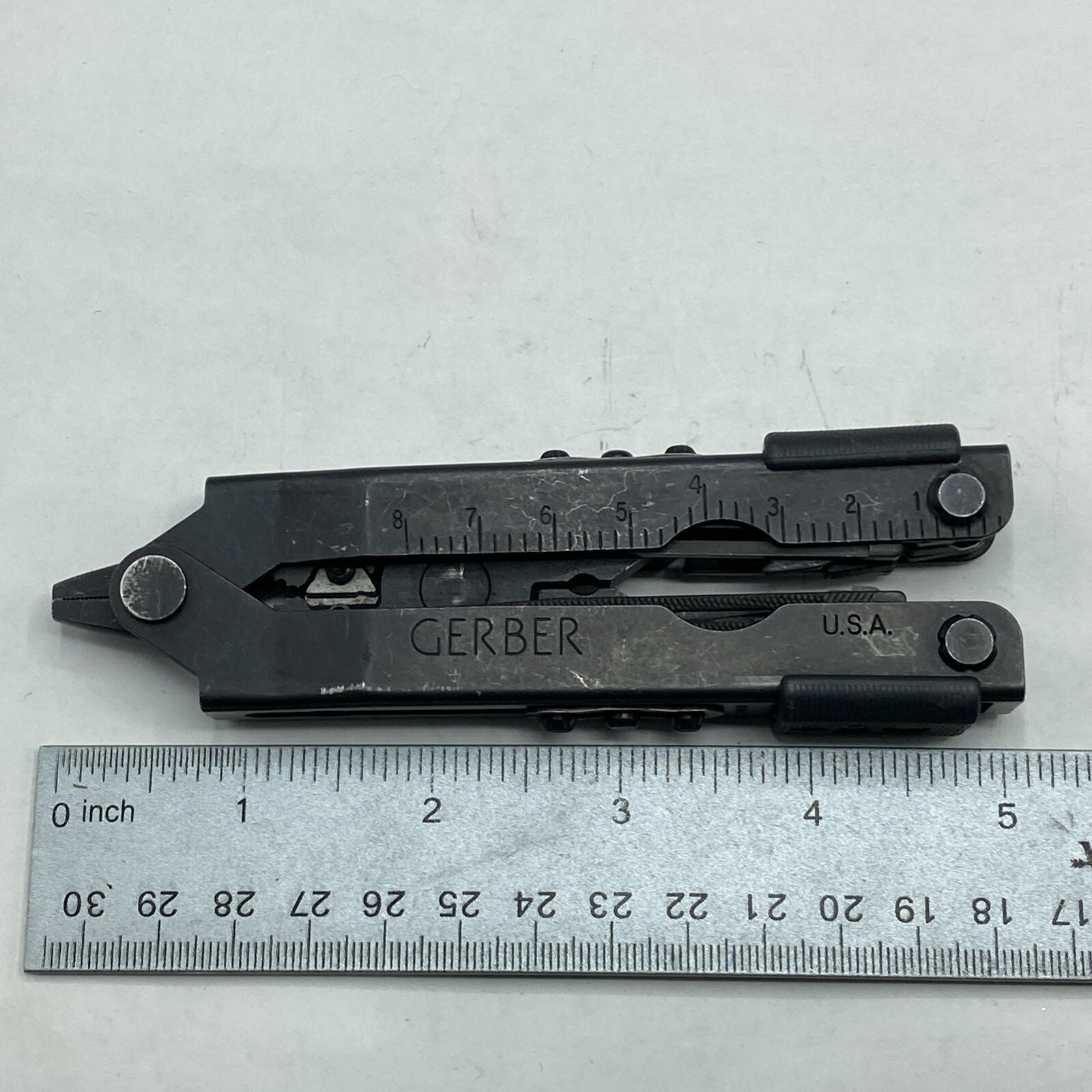 Gerber MP 600, Carbide Cutters, Needlenose – Black