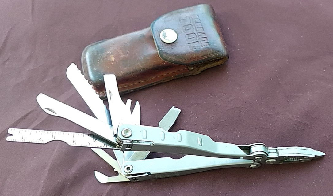 Schrade USA Tough Tool ST1 Multi-Tool Pliers Knife w Leather Sheath Nice!