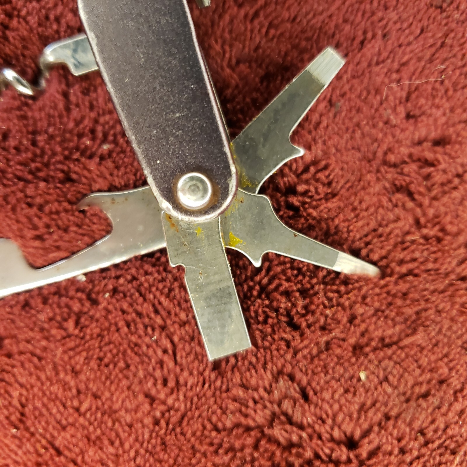 Leatherman Juice XE6 Multi-Tool Grey Retired Pliers Multi Tool read
