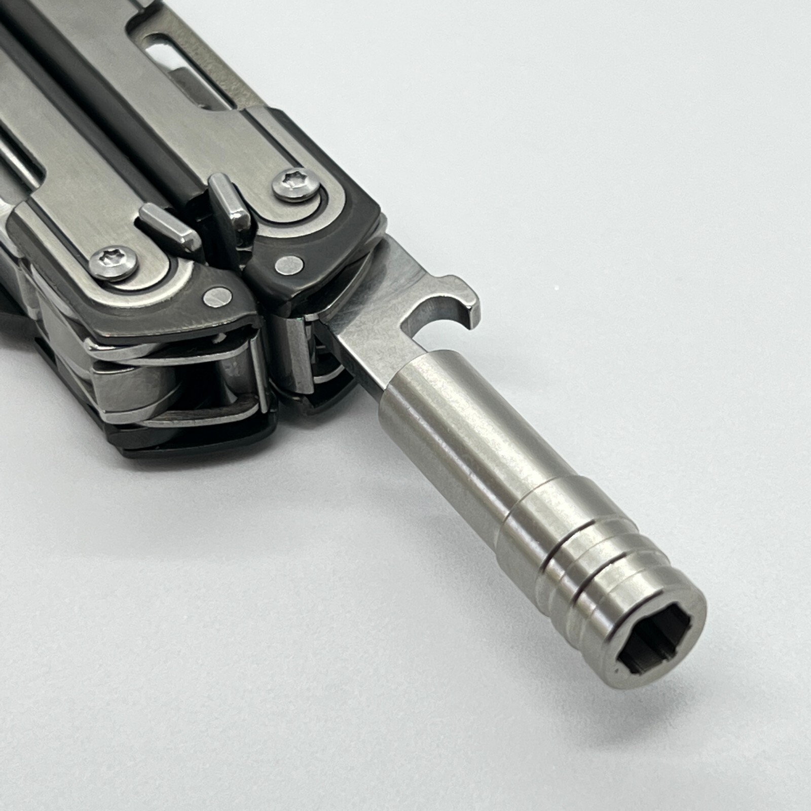 For Leatherman T2 T4 K4 P2 P4 ARC Screwdriver Extension Pole Adapter Bit Driver