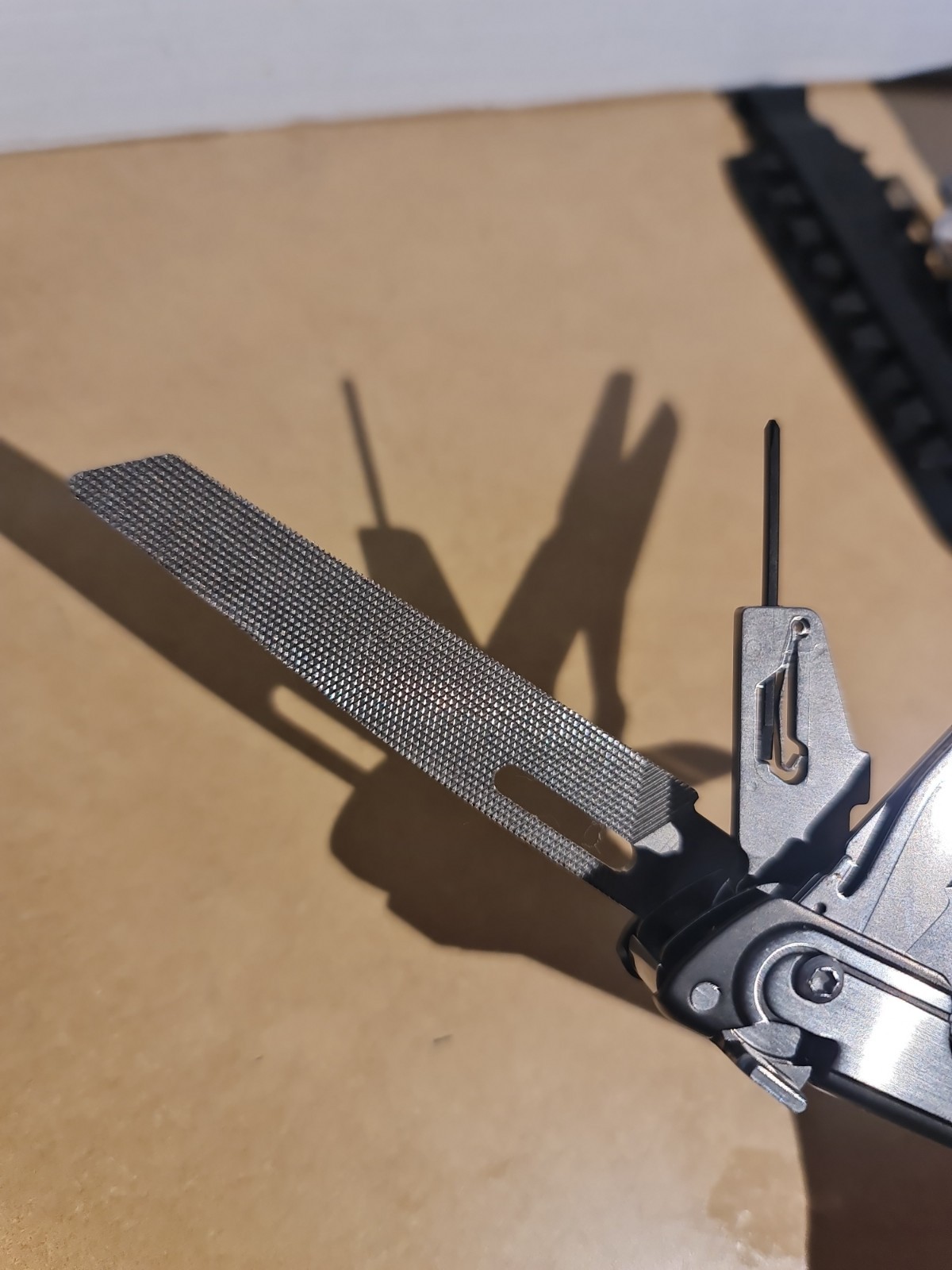 Leatherman ARC Multi Tool MagnaCut Blade With Ratchet / Bit Kit / Led Torch