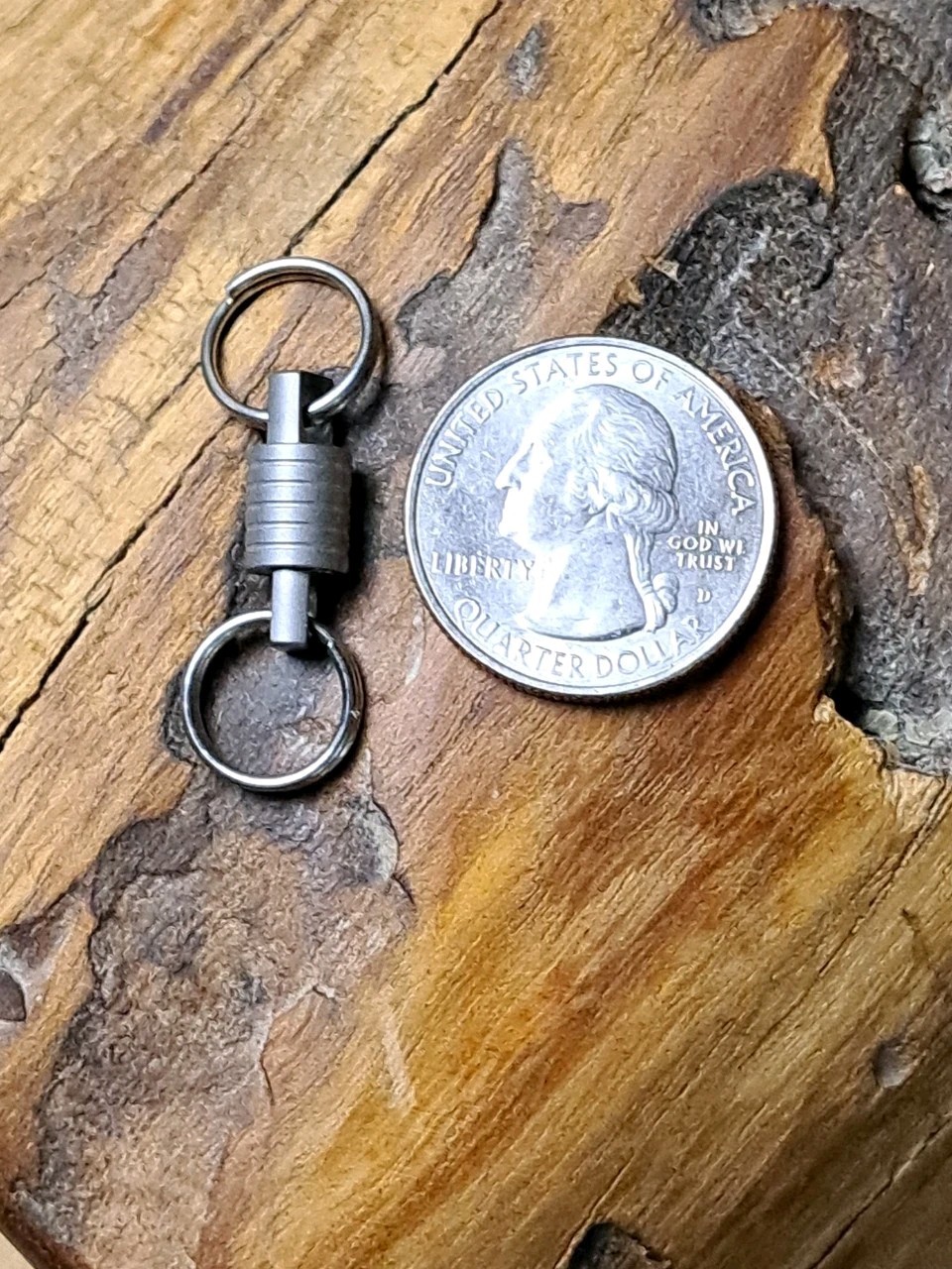Pro Super Mini Series Titanium Swivel With 12mm Titanium Keyrings
