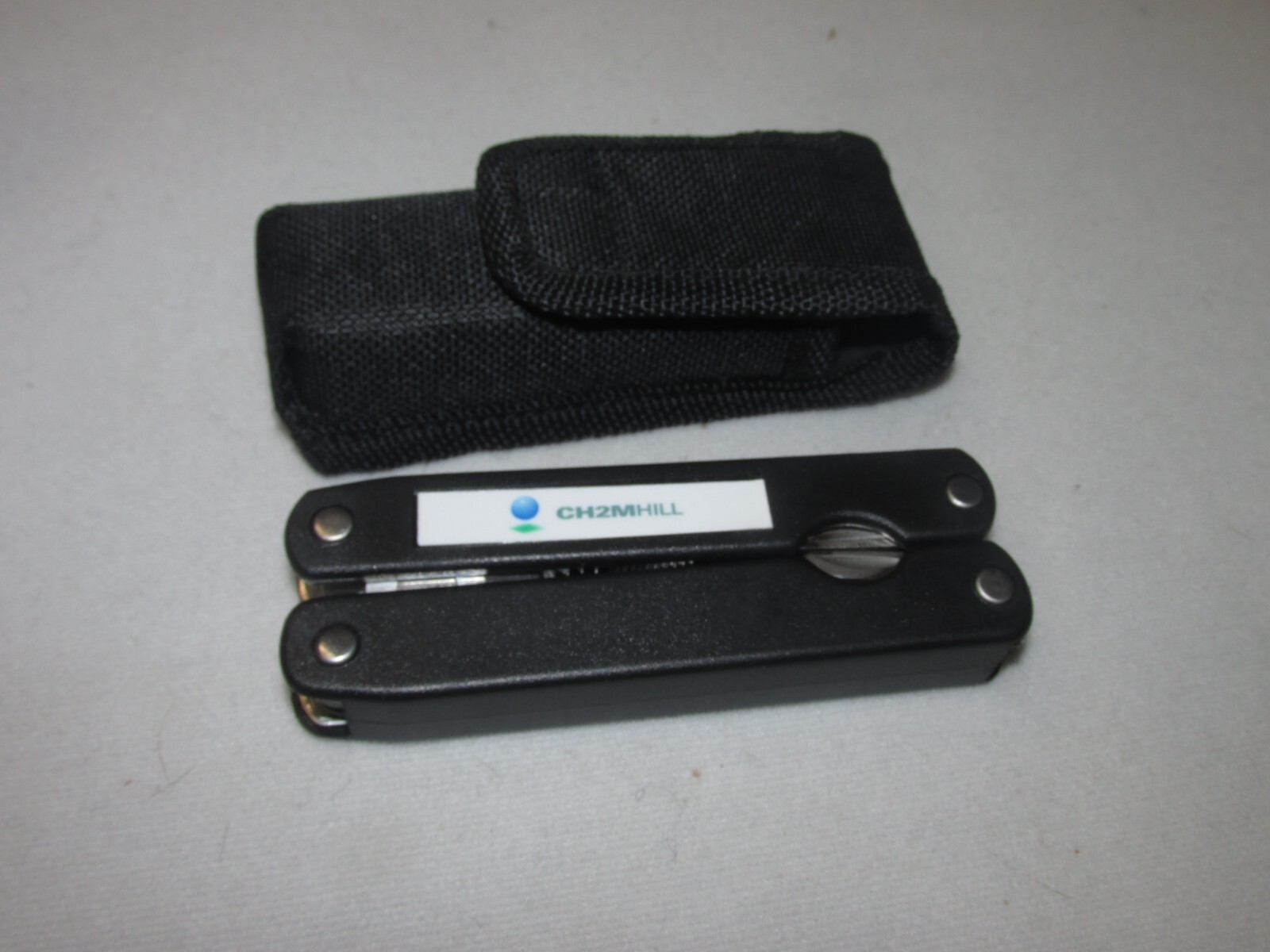 9 Tool Handheld Multi Tool * Unbranded * Pliers Knife Ruler Screwdriver