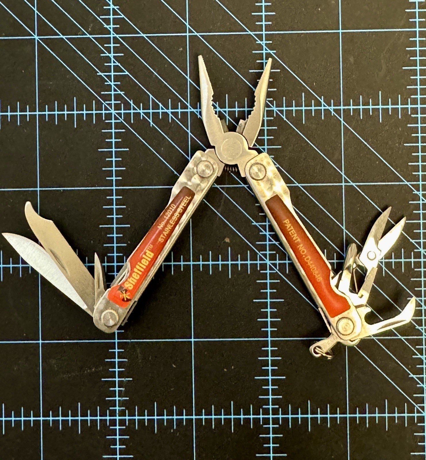 Sheffield Pocket Knives & Multi Tools