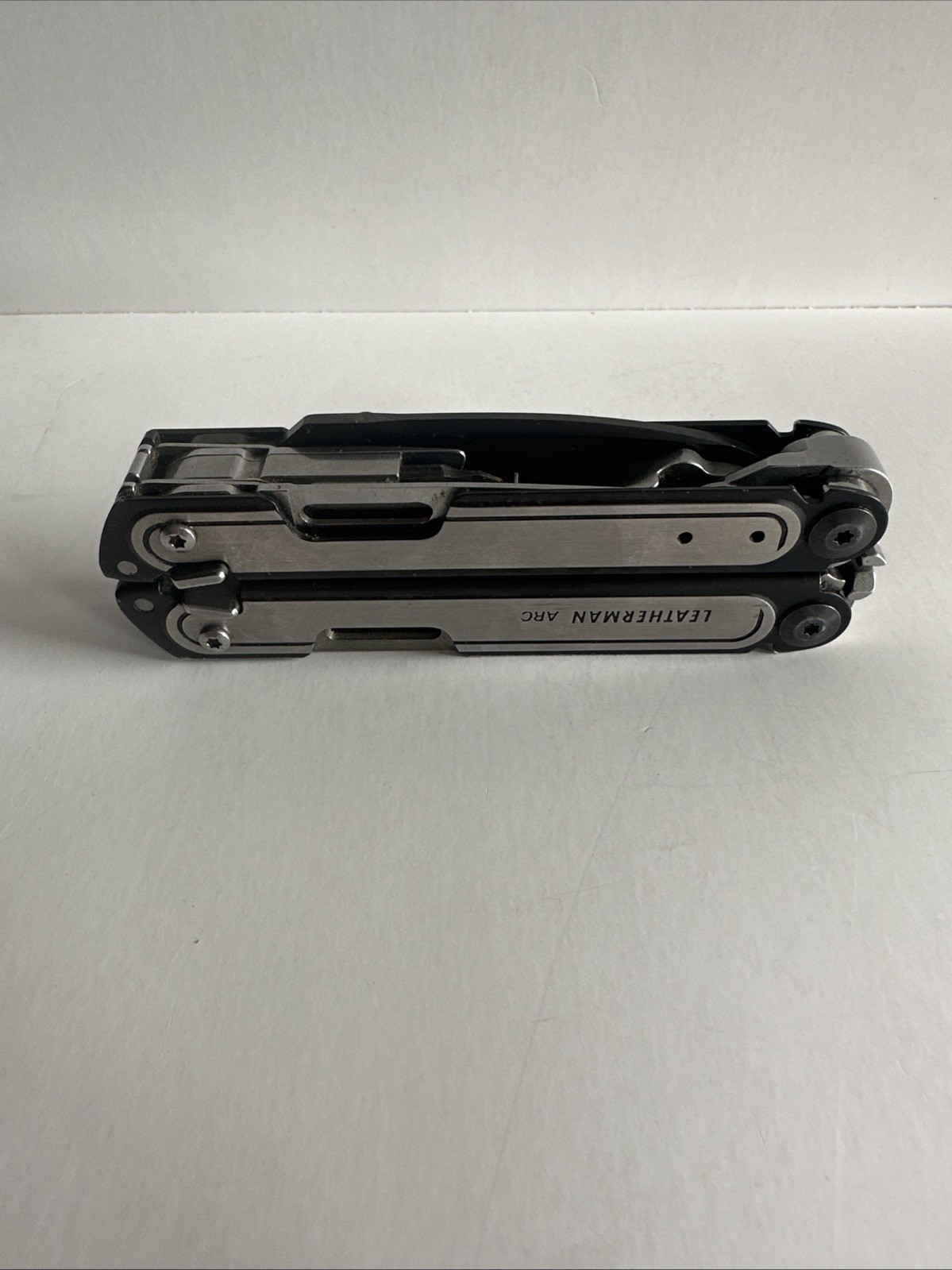 Leatherman ARC Multi-Tool 20-in-1 One-Hand Opening CPM MagnaCut Steel EDC Tool