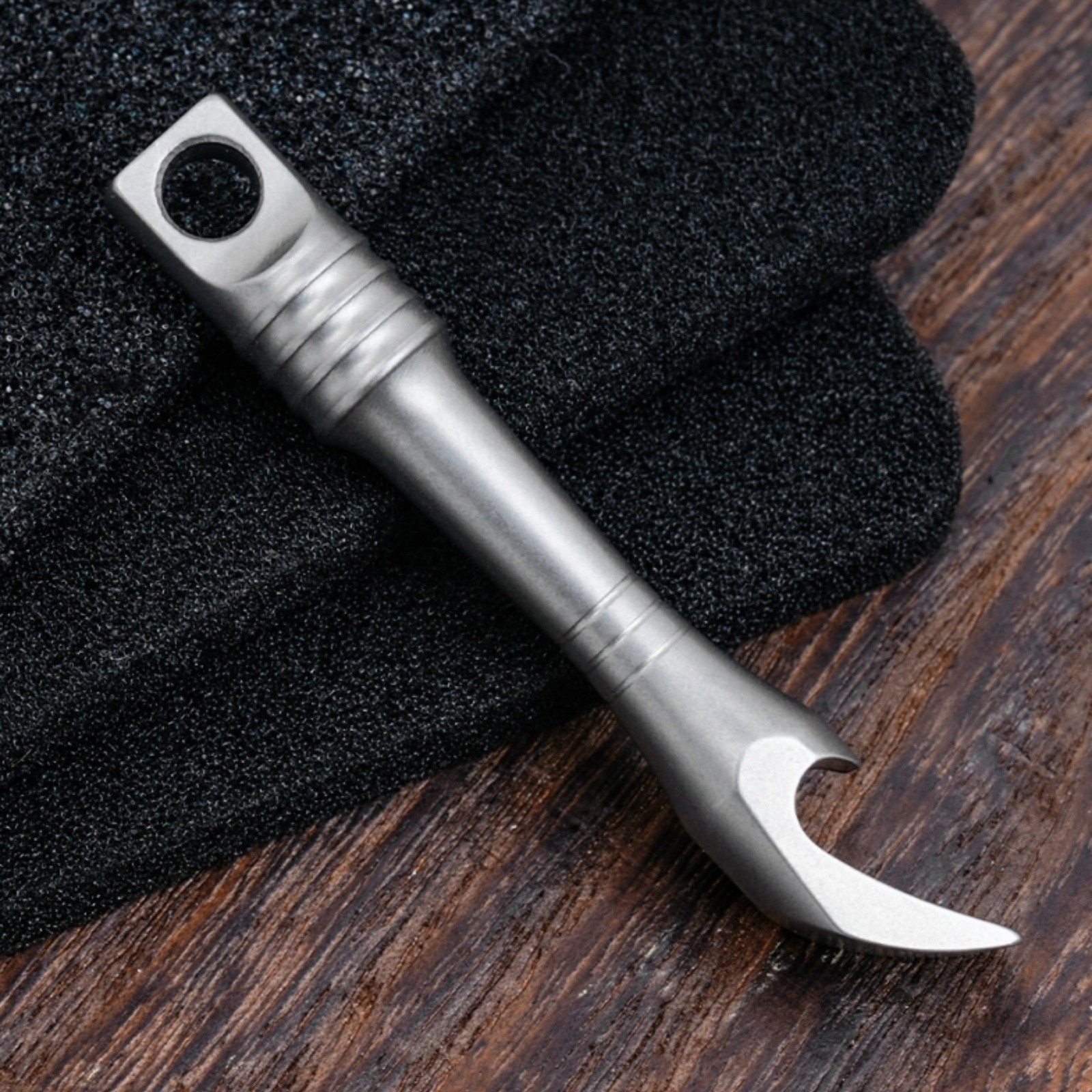 Titanium Alloy EDC Mini Pry Bar Bottle Opener Keychain Tool Lightweight Portable