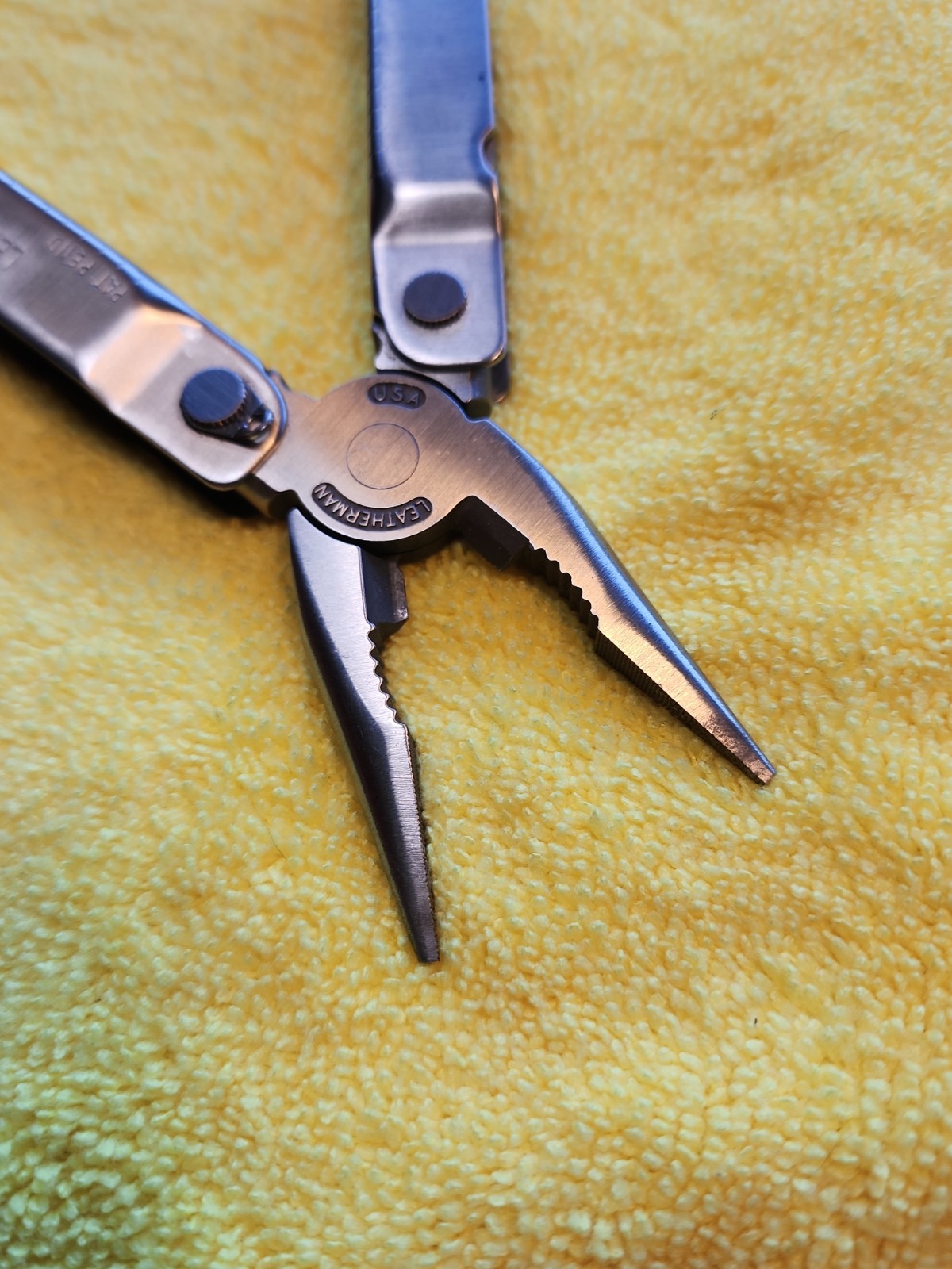 Vintage Leatherman Super Tool Pat Pending with Leather Sheath Super Nice