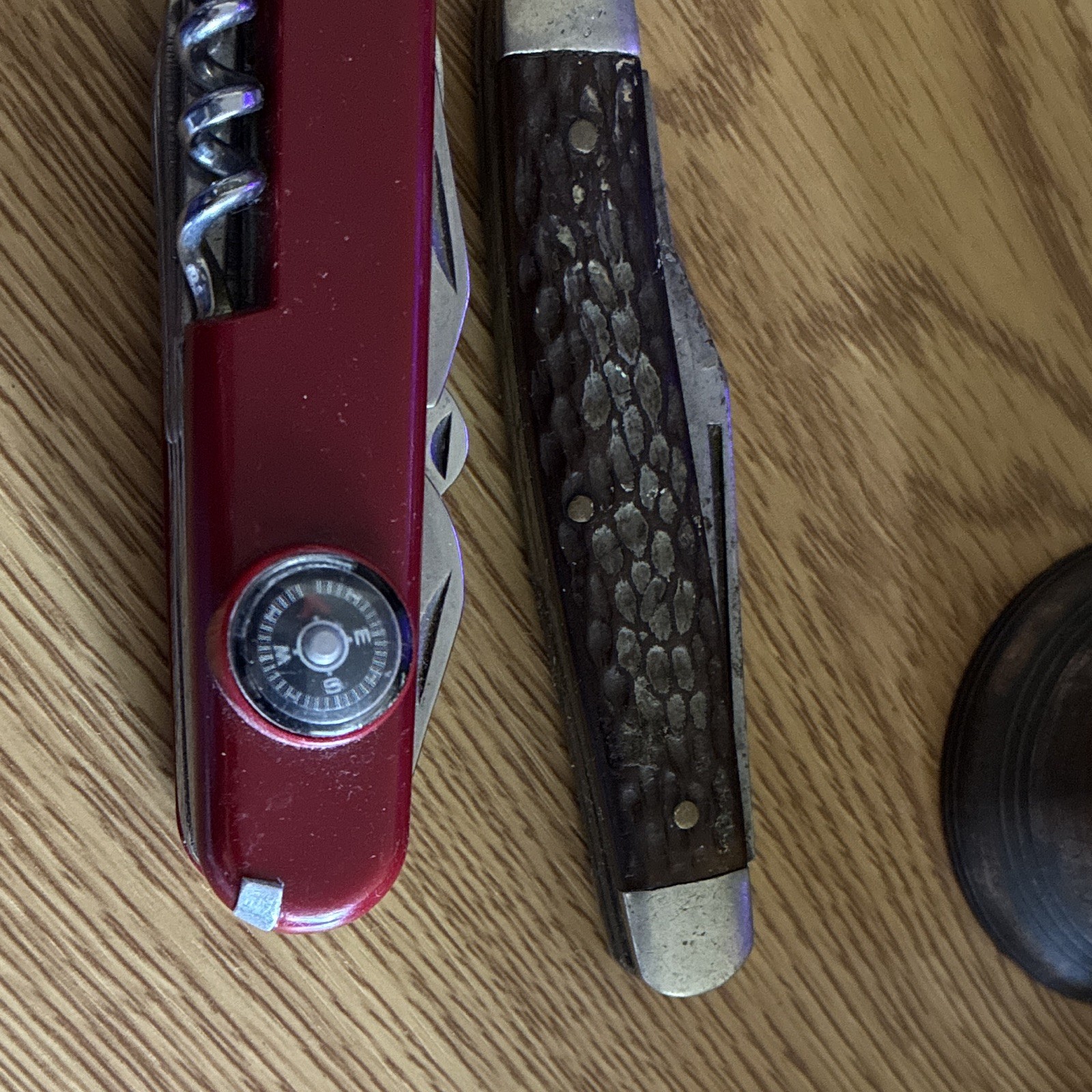 Red 11-in-1 Compass Multi-Tool Pocket Knife Corkscrew 2.5in SS Blade