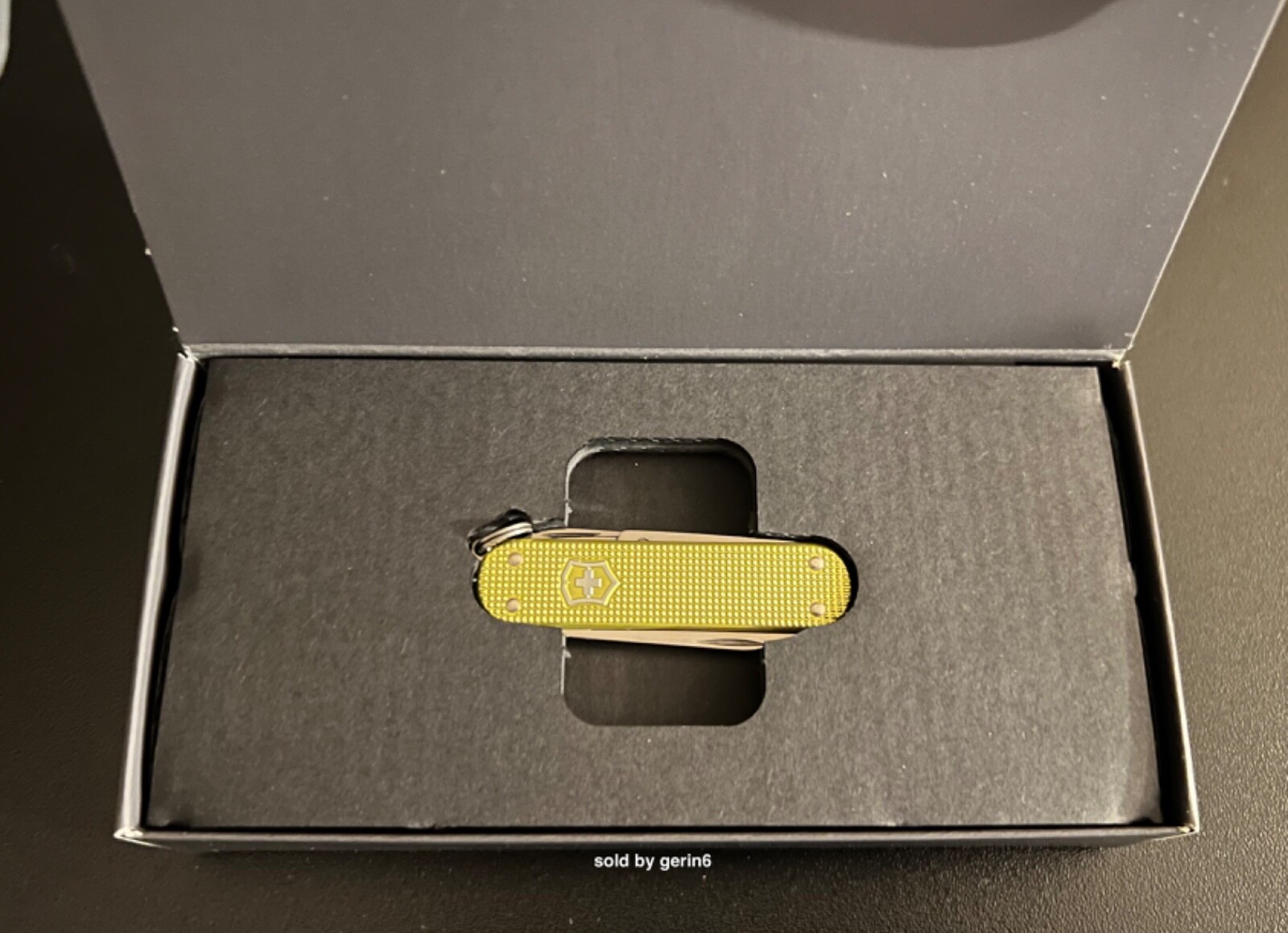 Swiss Army Knife, Classic, Electric Yellow Alox Victorinox, 0.6221.L23, NIB