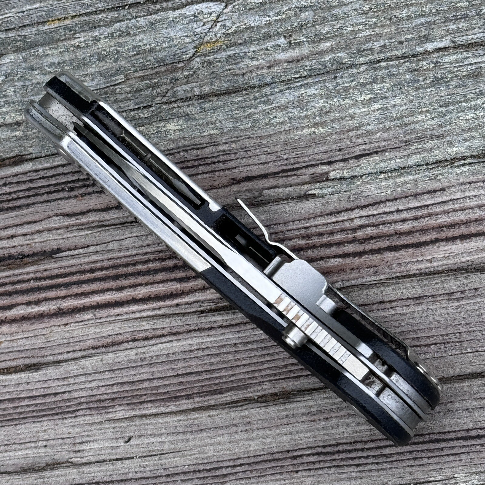 Leatherman E55B multitool (Expanse Series). Premium 154CM Stainless steel