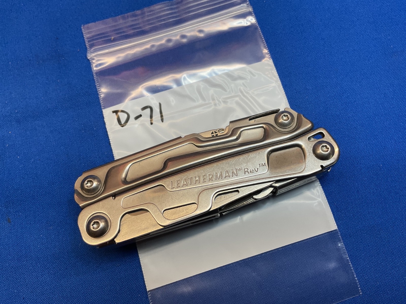 Leatherman Rev Multi-Tool Knife Plier 2018 Date Code