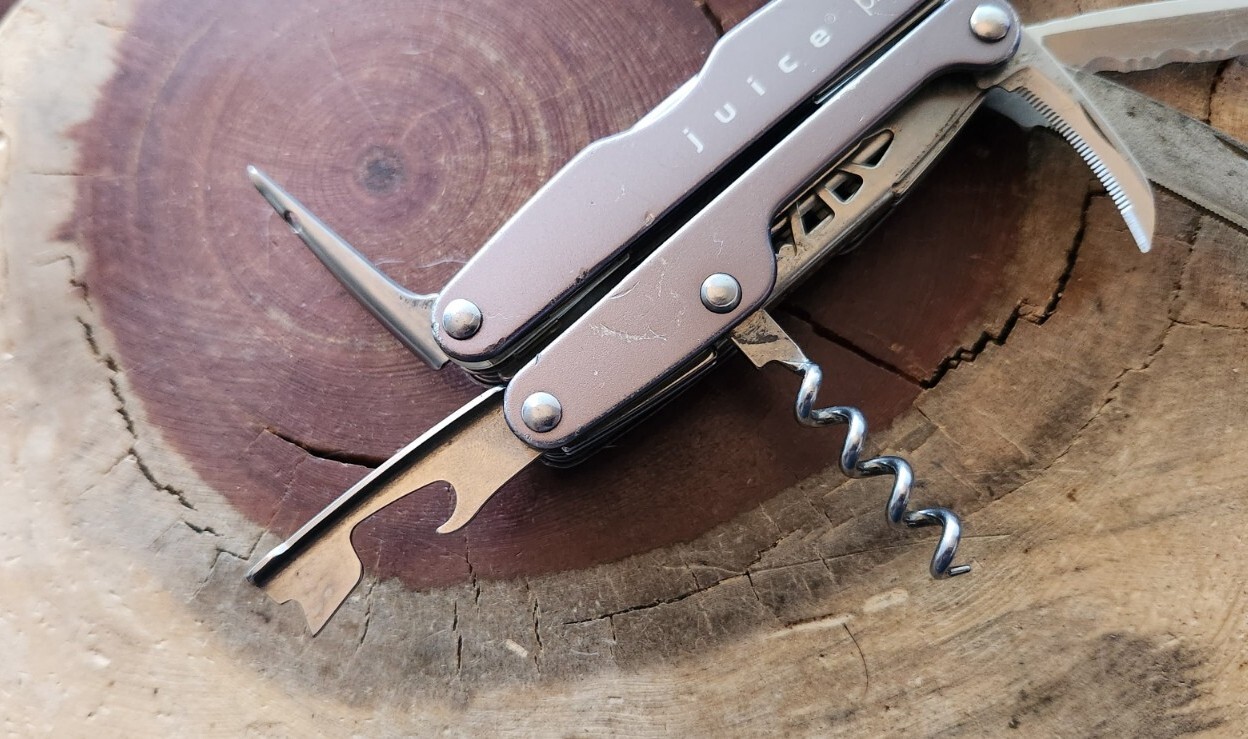Leatherman Juice PRO Multi Tool Rare 1 Year Production – Great Condition – W83