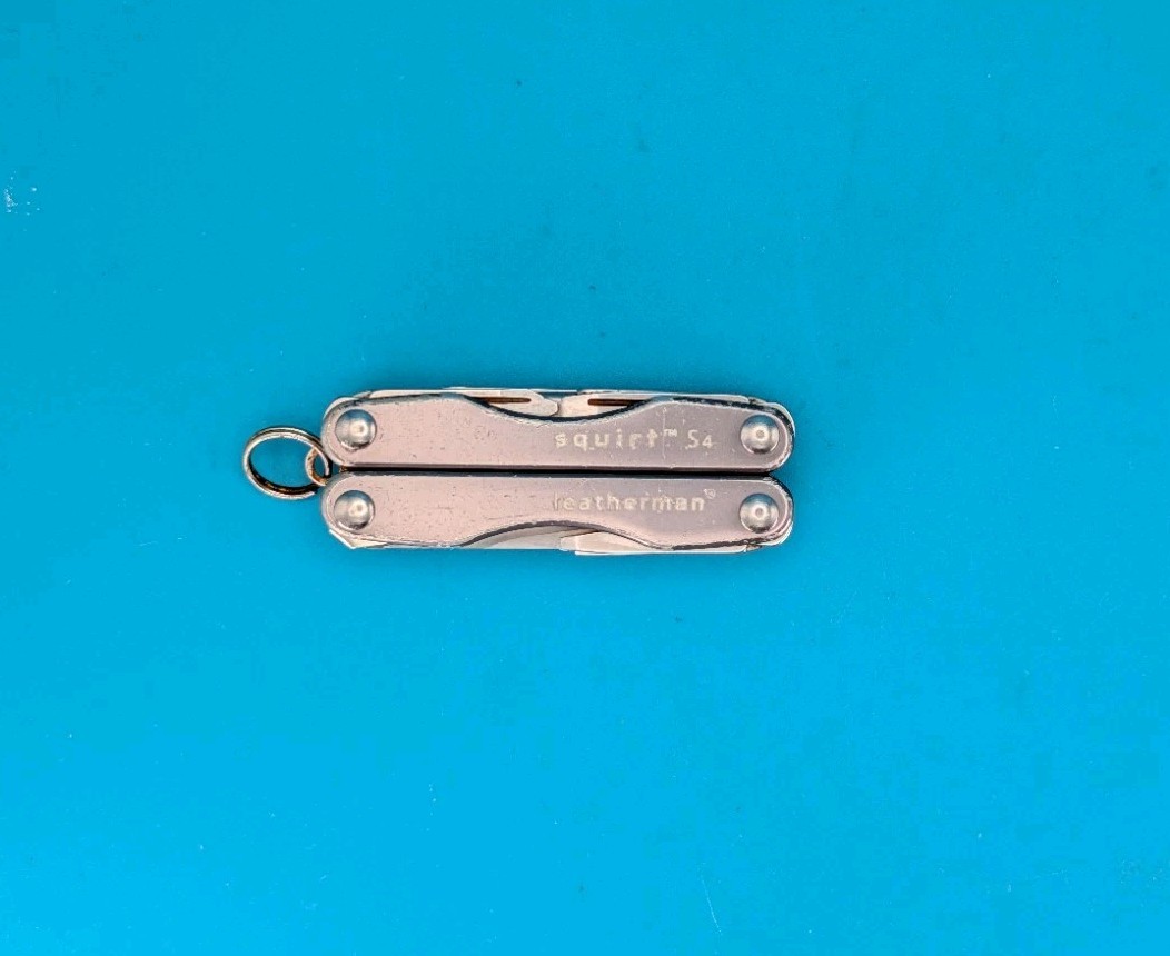 Leatherman Squirt S4 Multi-Tool, Key Ring, Retired, GRAY!