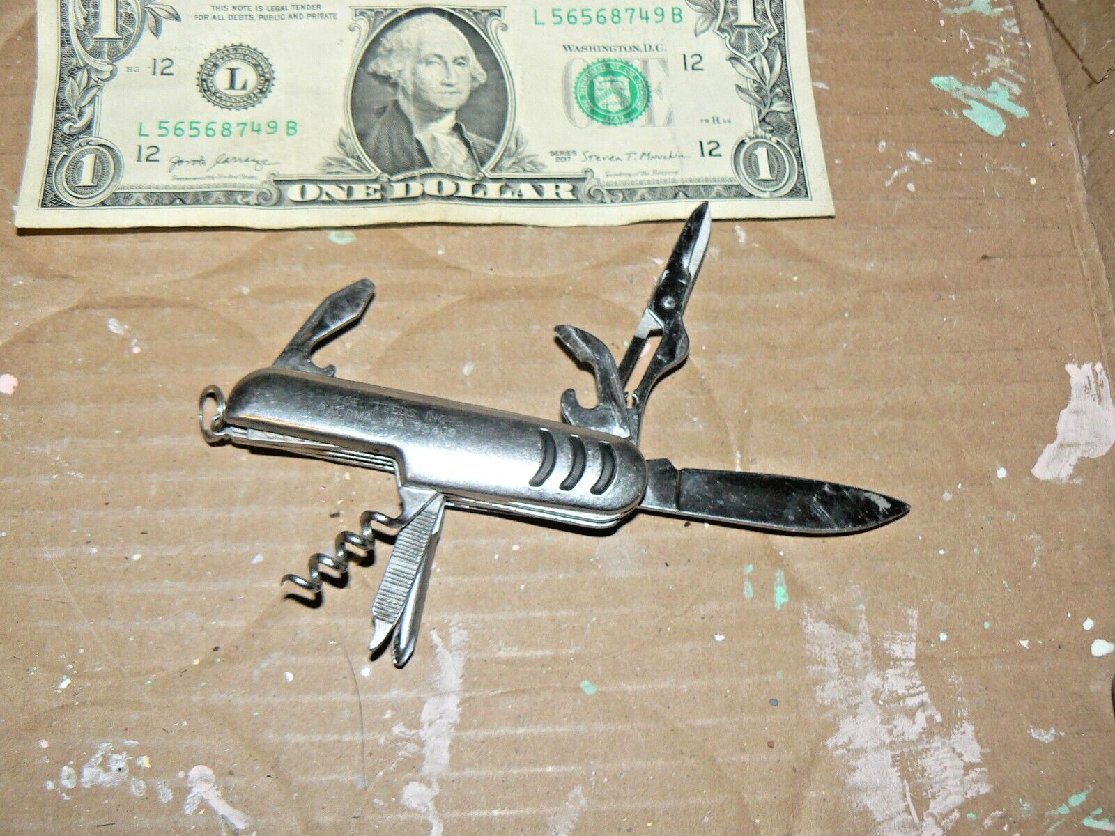 Pocket Knife 3 long w/2 inch blade 7 or 8 in 1