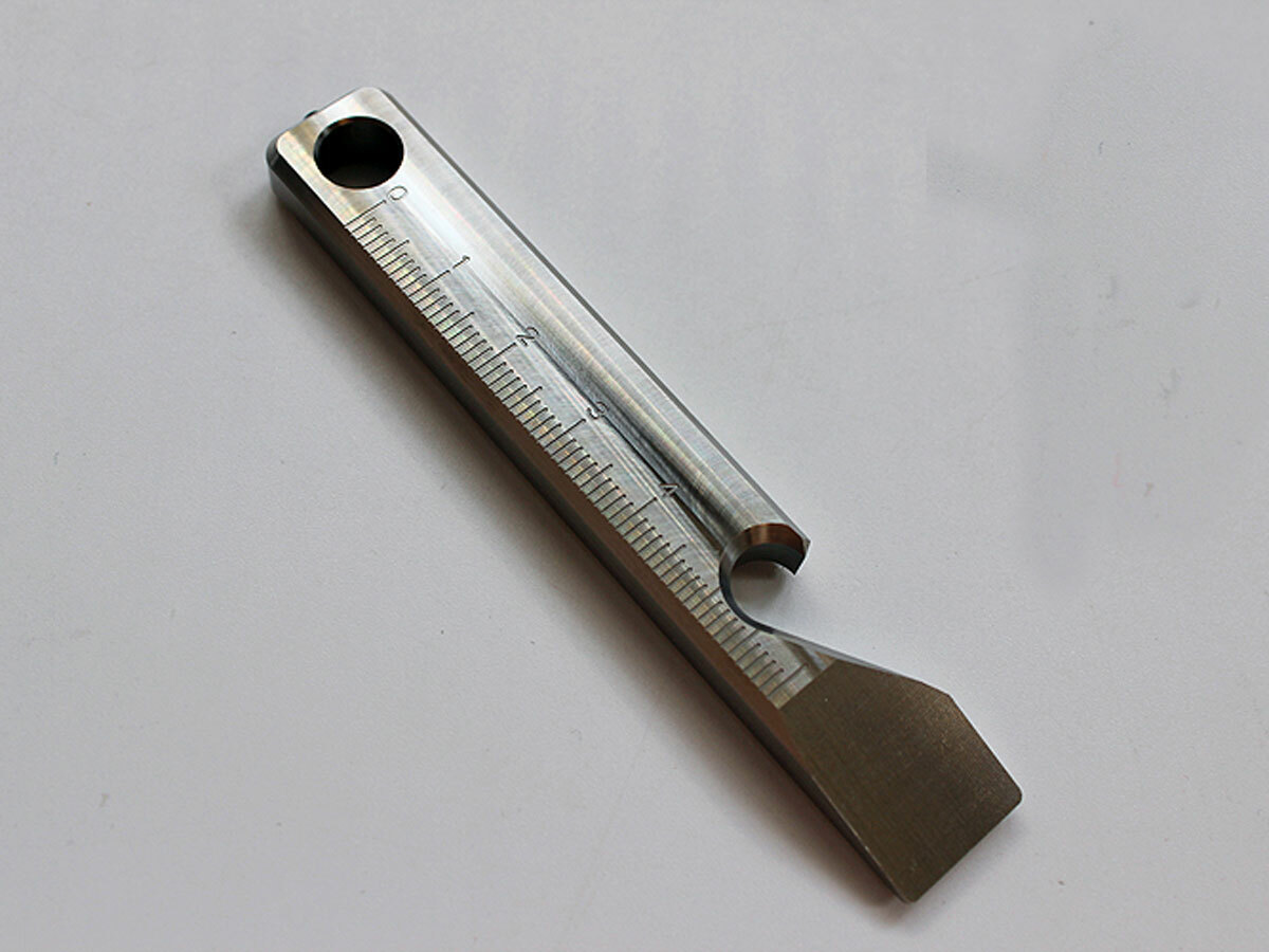 EDC Tool TITANER Alloy Pocket Titanium Pry Bar Crowbar Multi Tools Ruler Opener