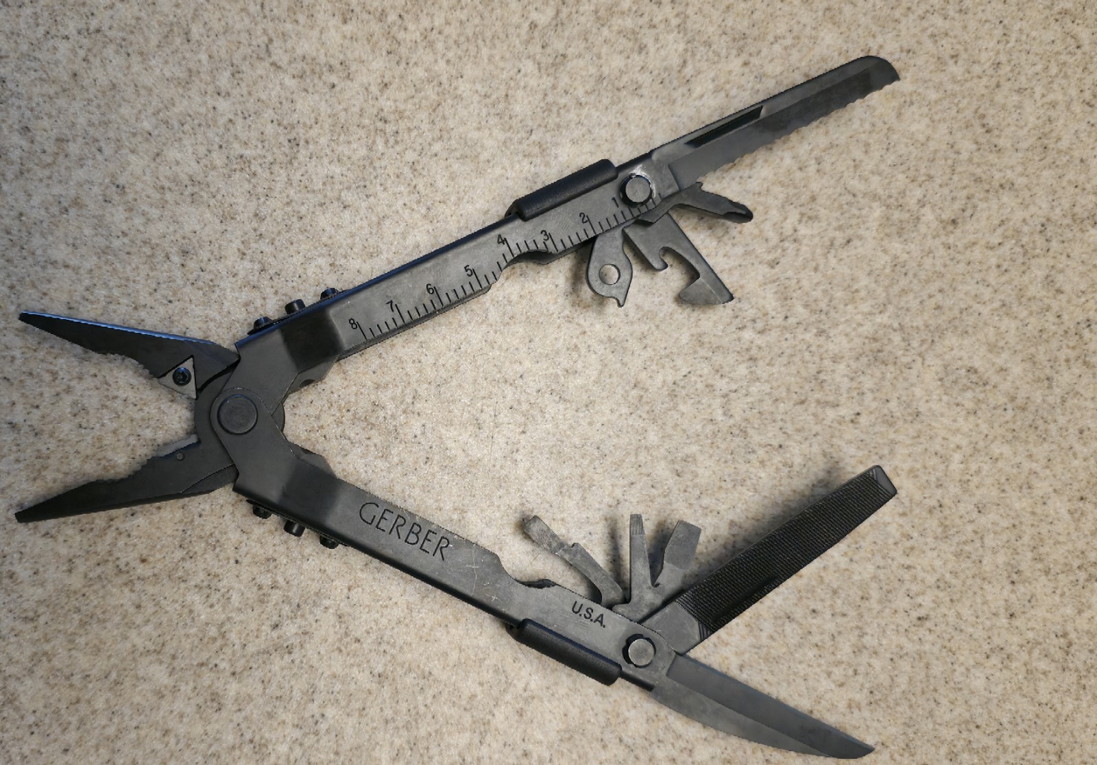 Gerber MP600 Multi-Plier 600 Multi Tool USA Made Berry Compliant Tan MOLLE Sheat