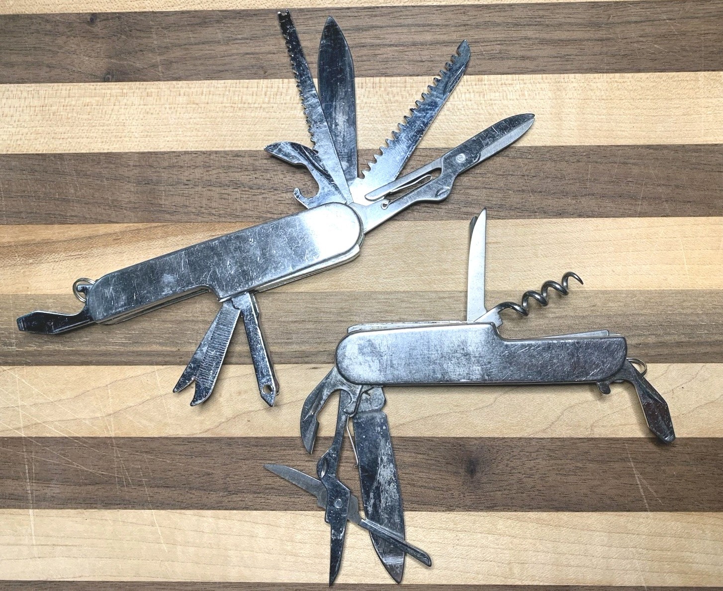 Lot 2 Versatile Multi-Tool Pocket Knives 10/7 PC Stainless