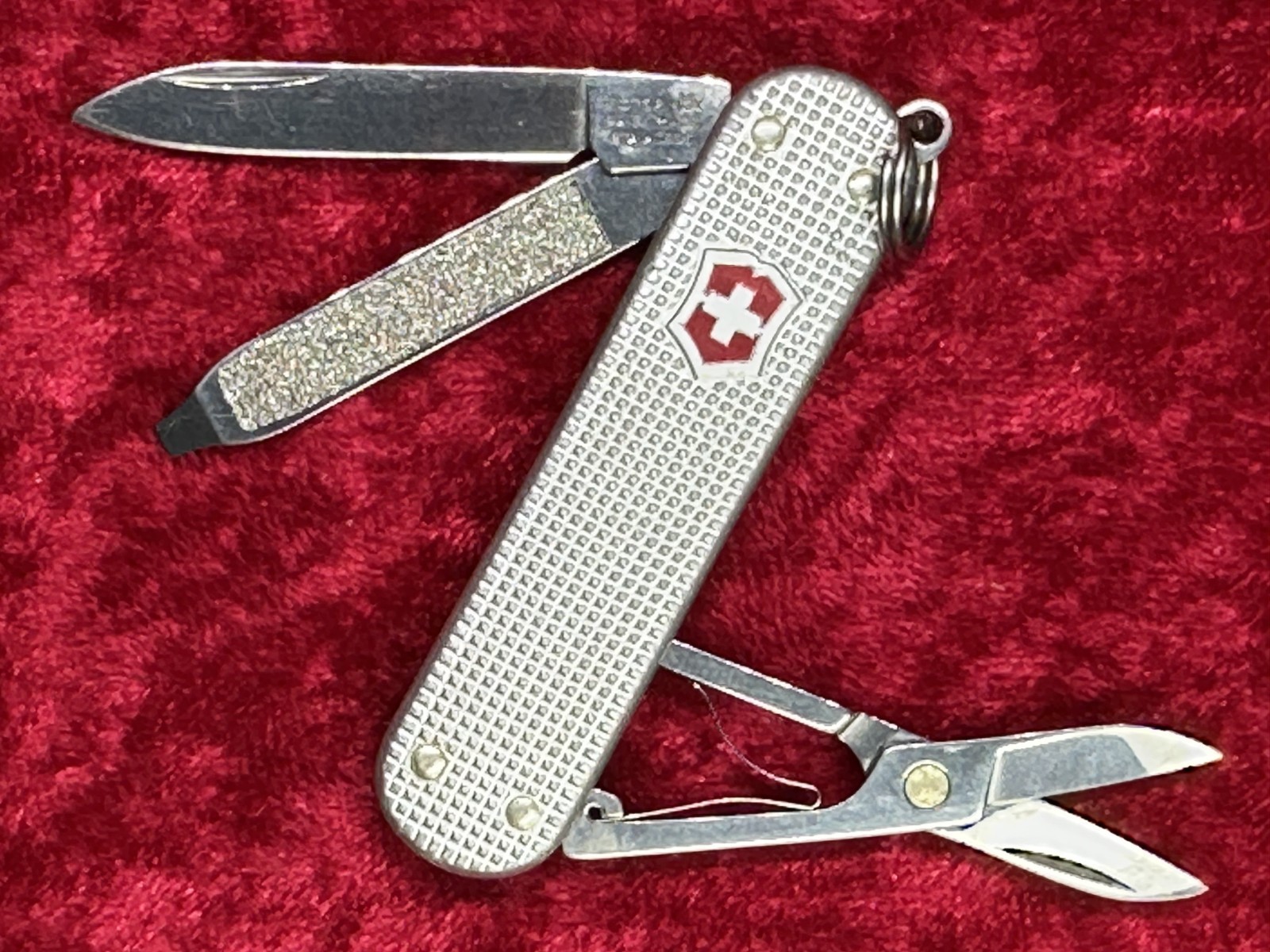 Victorinox Classic SD Silver Alox Swiss Army Knife 58mm 4 Tools KeyChain (503)