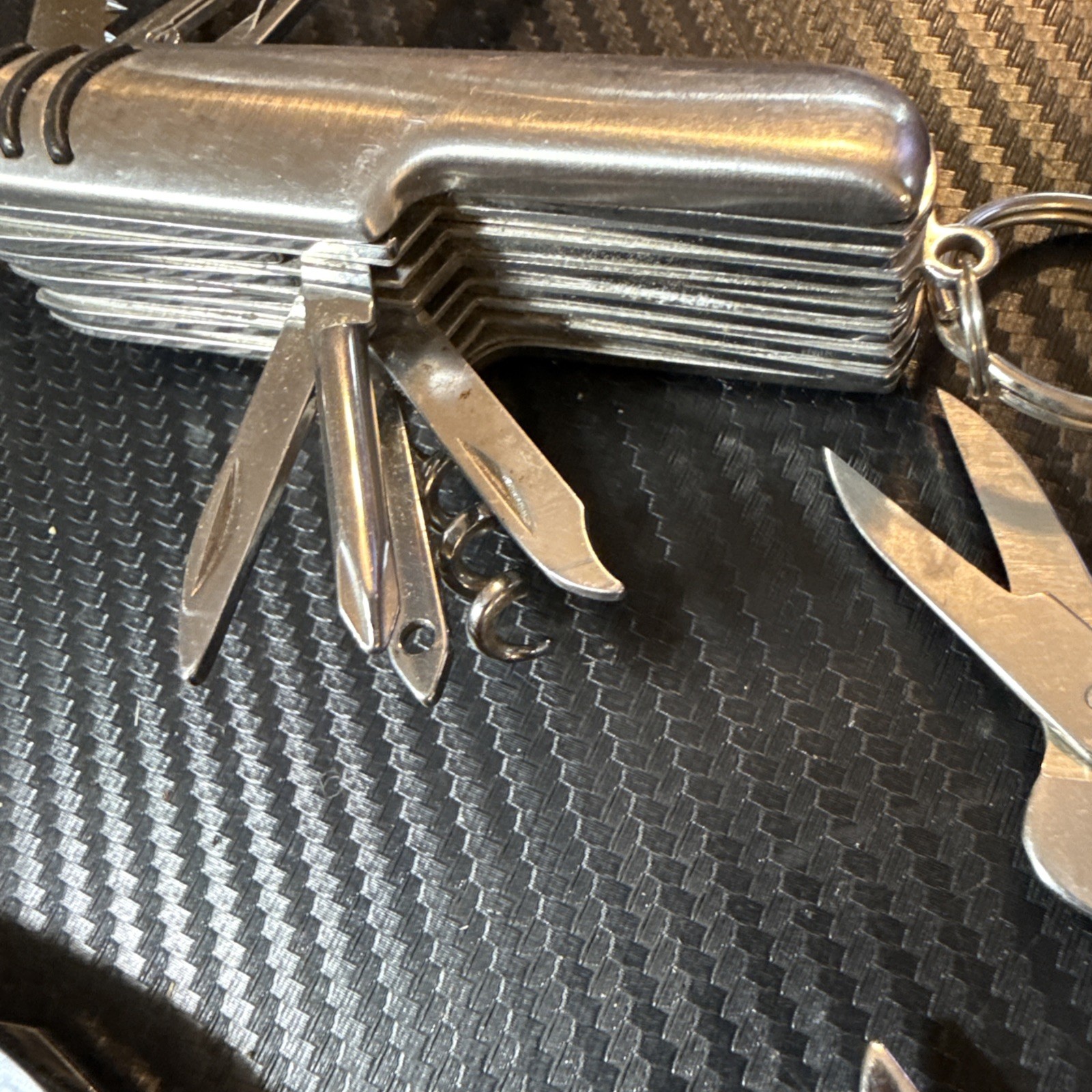 6 Multi Tool Folding Pocket Knife Outdoor Survival Compact Multitool