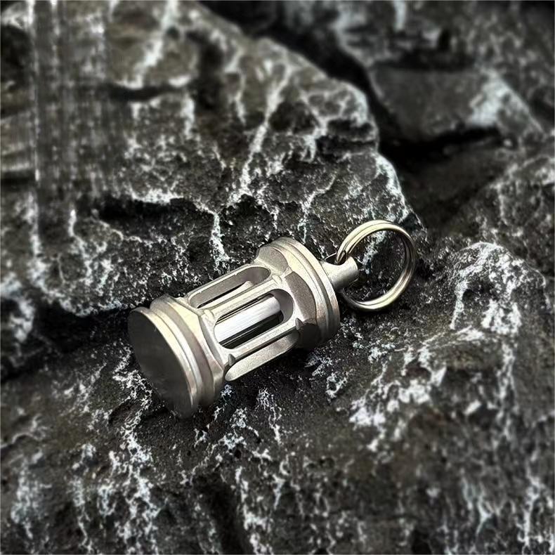 Glow in the Dark Titanium Keychain Necklace Pendant Knife Lanyard Paracord Bead
