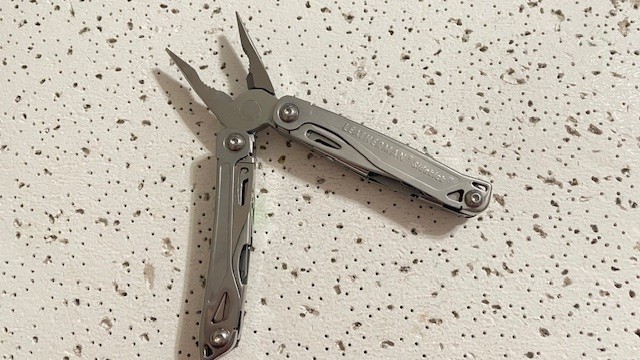 Leatherman Sidekick Stainless Steel Silver Multi Tool Folding Knife, Saw, Pliers
