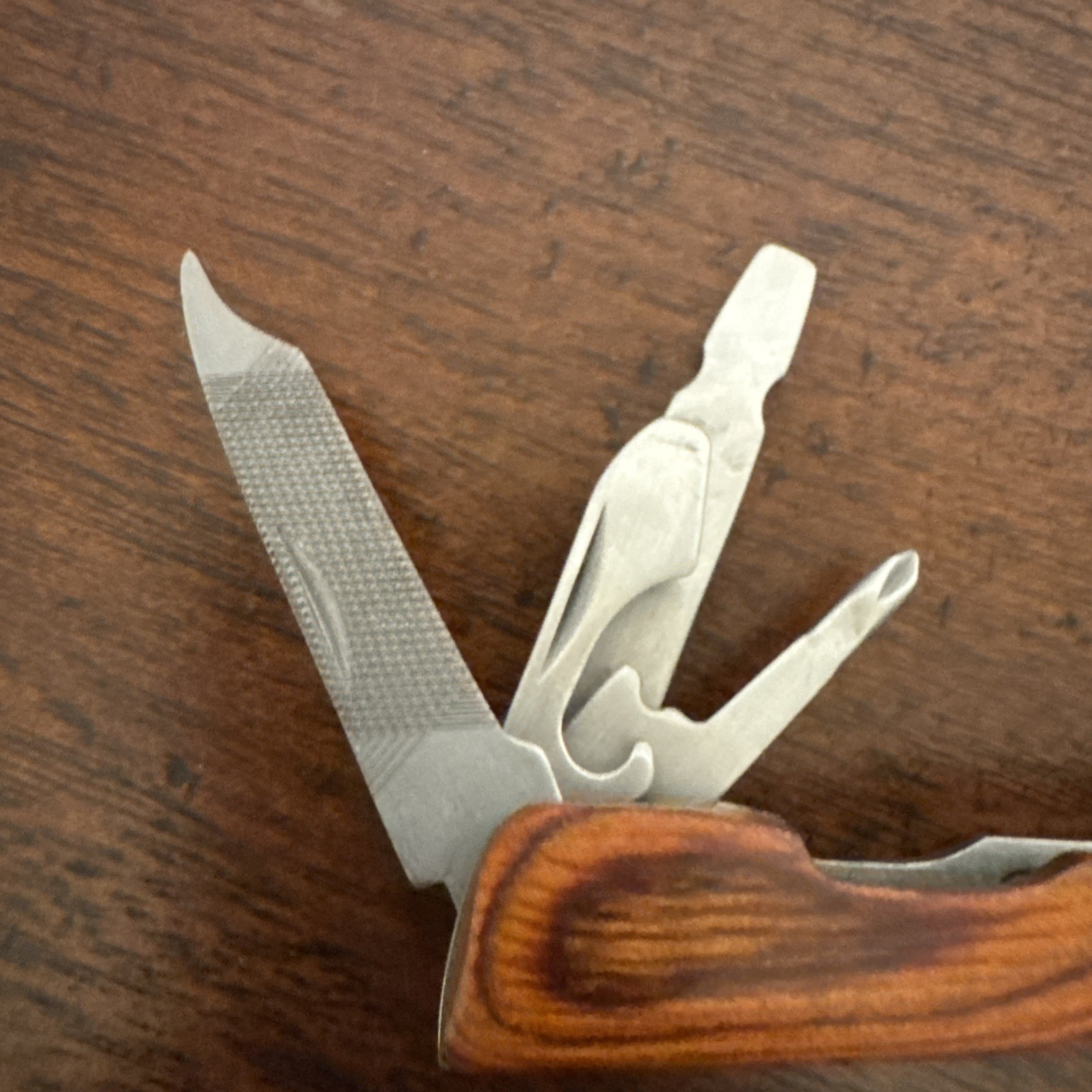 VINTAGE Guidesman 9 Multi-Tool, Pliers, File, Screwdriver & More, W/ Nylon Case