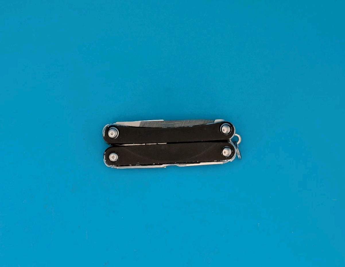 Leatherman SQUIRT PS4 Multi-Tool With Pliers Scissors Knife BLACK!
