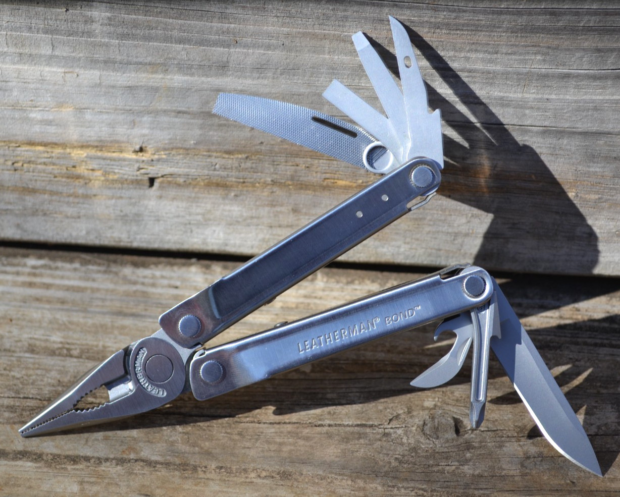 Leatherman Bond Silver Stainless Multi-Tool Knife Pliers & Other Tool–New Other