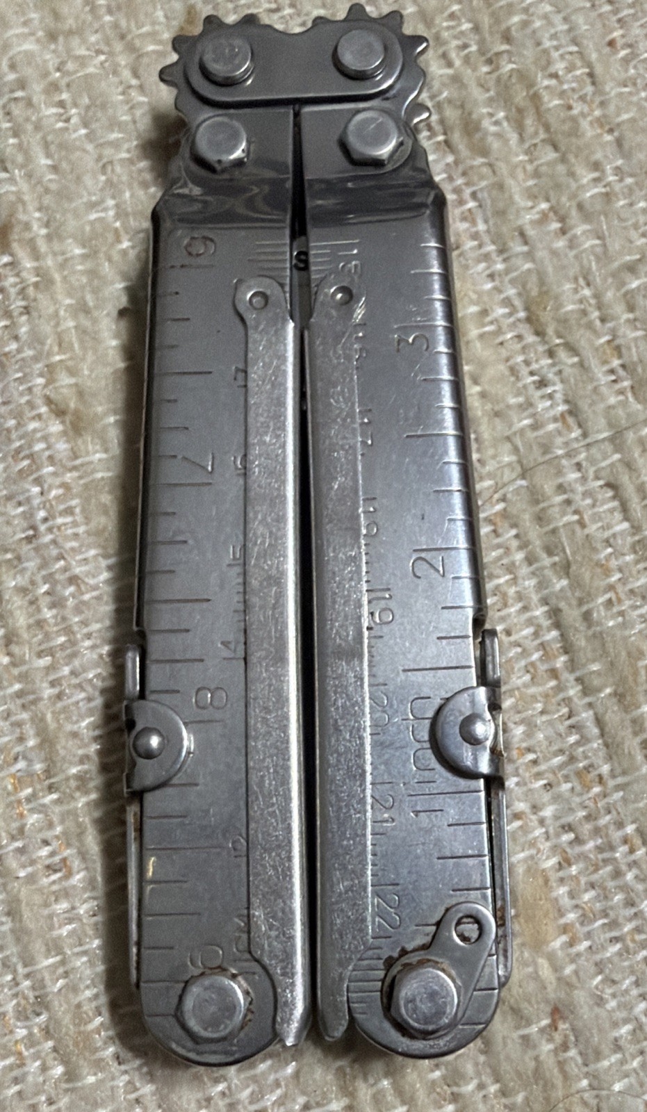 SOG PowerLock Pliers Multi Tool w/ Leather Sheath… FREE S&H!