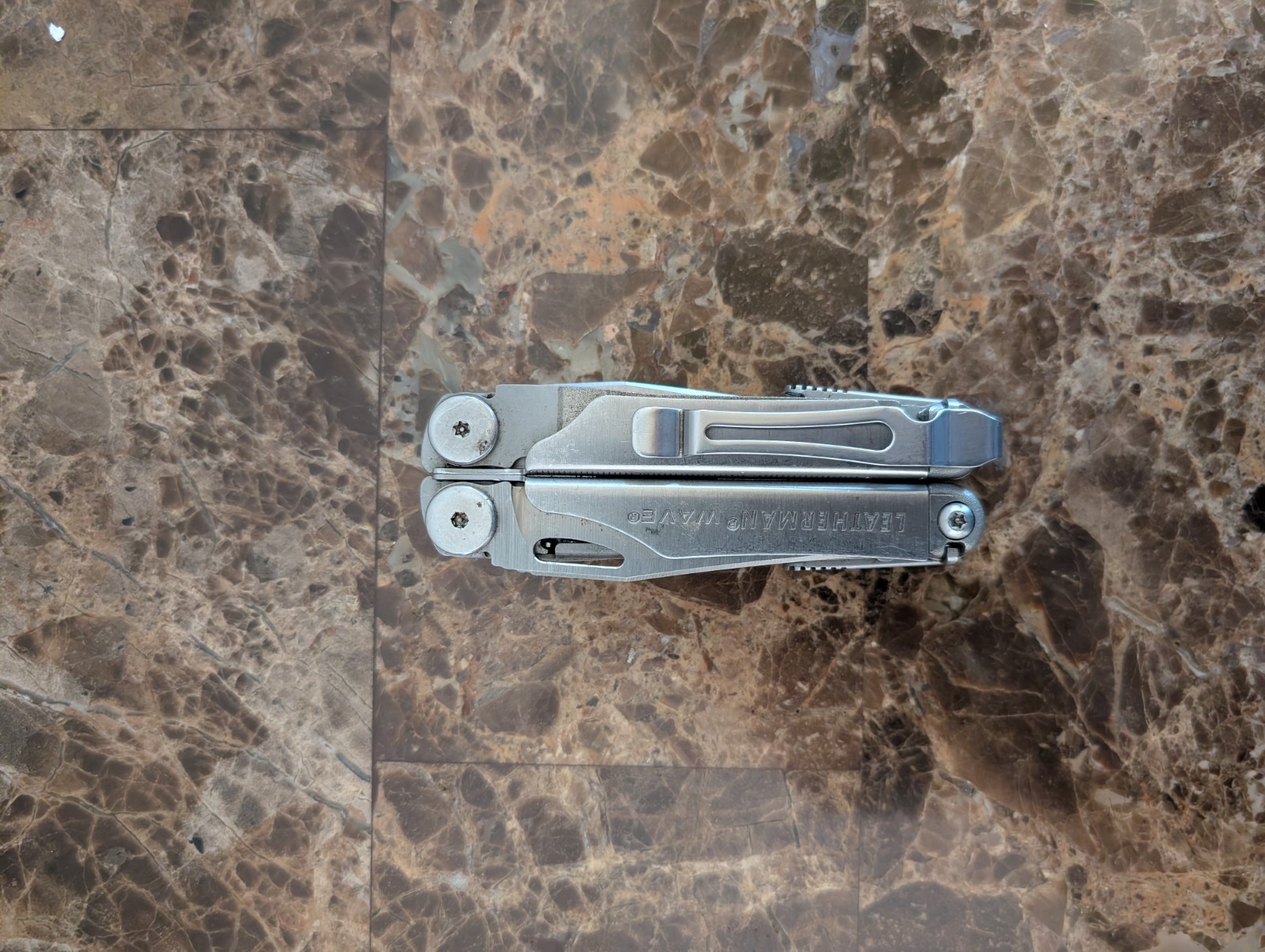 Leatherman – Wave 2.0 Model (2004-2018) | StainSteel W/PocketClip-Used Condition
