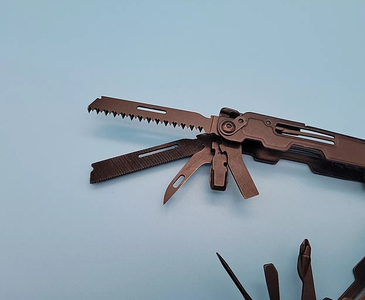 SOG Power Access Deluxe Multi-Tool – Black – Pliers, File, Knife, Screwdrivers