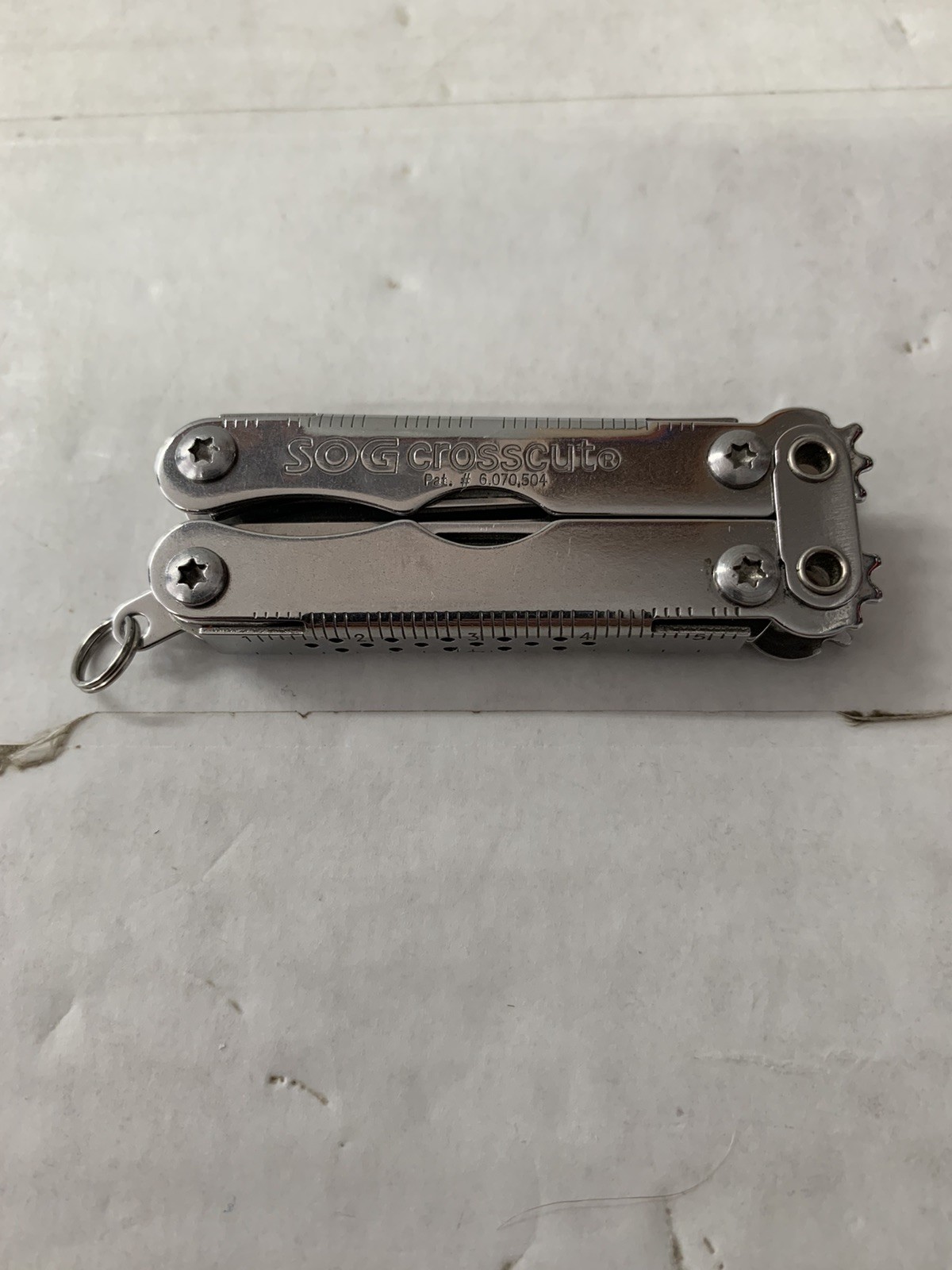 SOG Crosscut Stainless Steel Multi-Tool. Pliers Knife 8 Tools Total