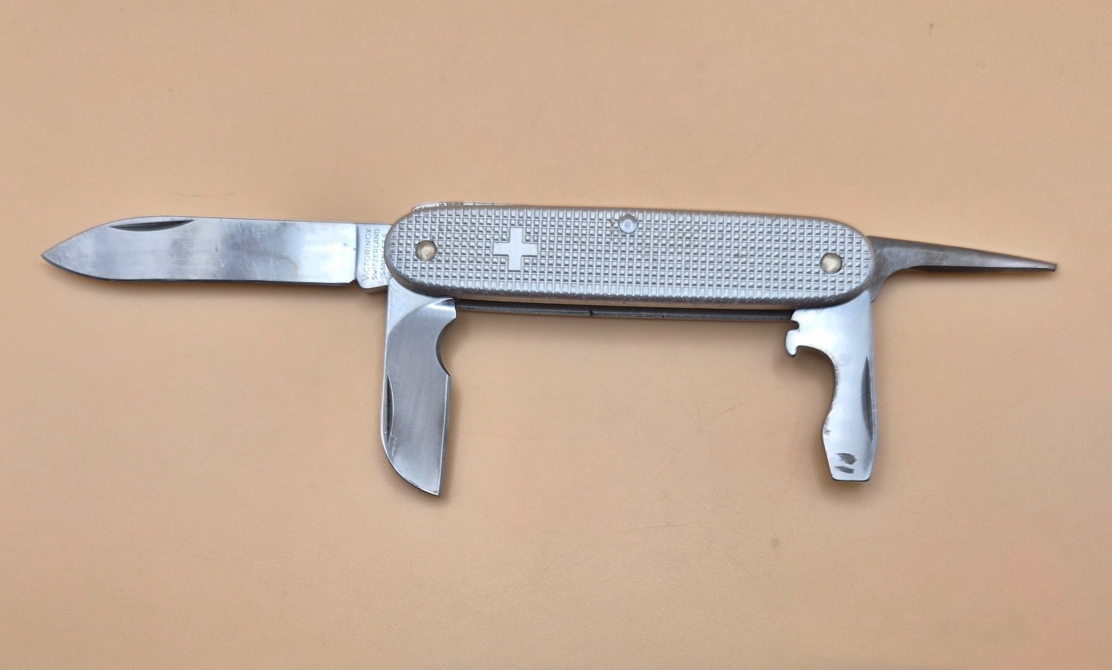 Victorinox ELECTRICIAN ALOX Swiss Army Knife – Fair Condition (016)