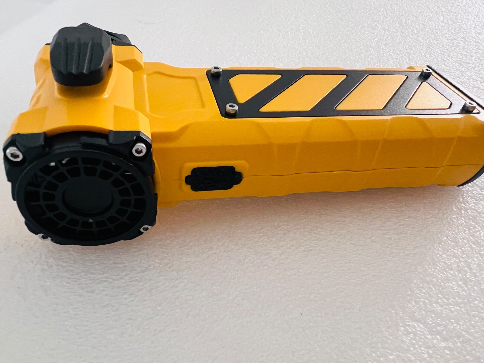 Smiling Shark JF-02 Cordless Cutter- Safety Hammer-Blower