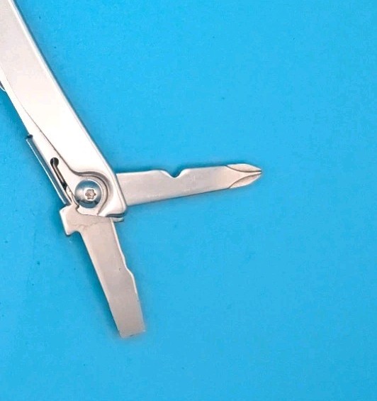 Leatherman Rev 3.8″ Multi-Tool, Stainless!