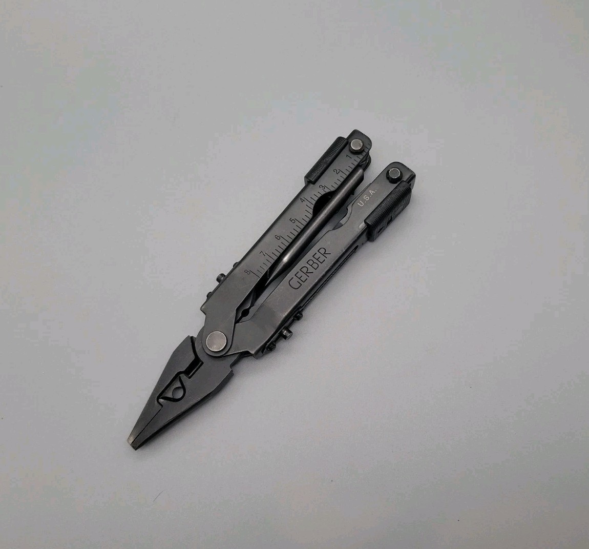 Gerber DET MP600 Multi-Plier Multi-Tool – DISCONTINUED – C-4 Punch, Cap Crimper