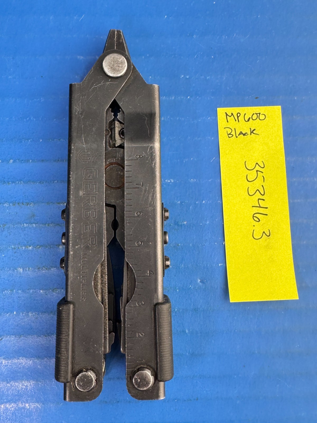 Gerber Multiplier MP600 Multi-Tool Black Needle Nose Pliers