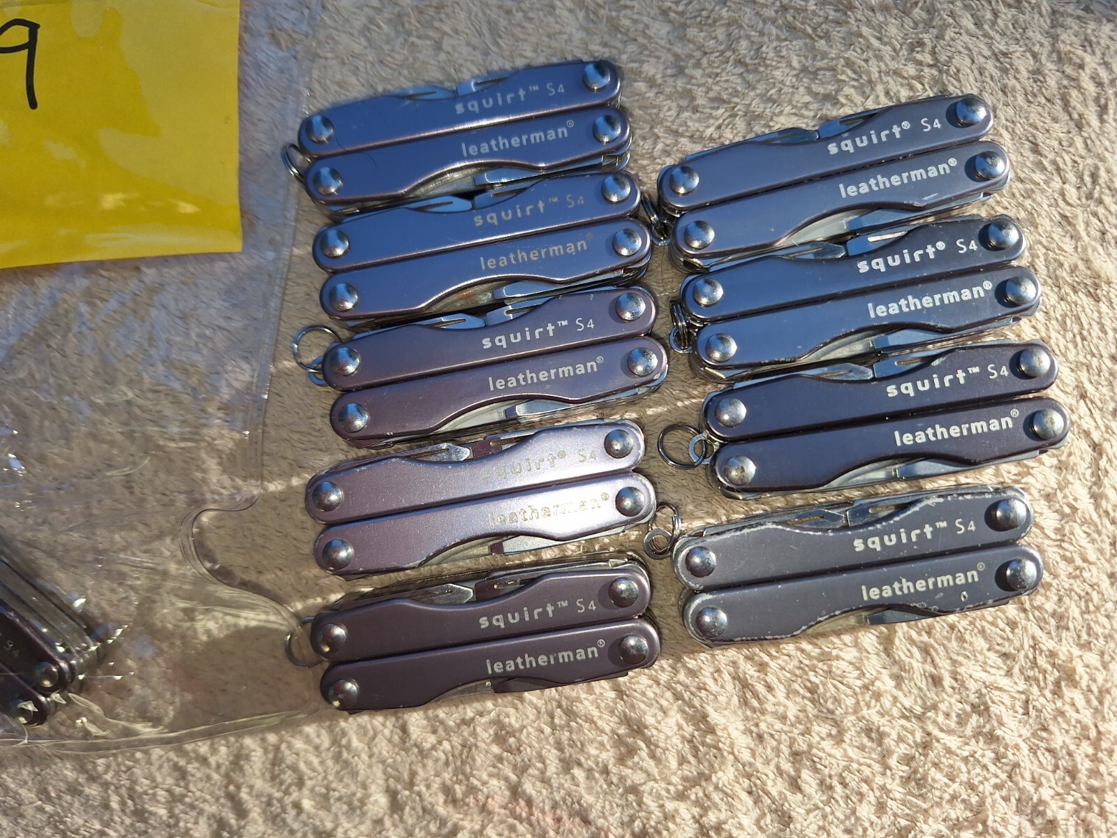 QTY 1 LEATHERMAN S4 SQUIRT Grey Multi Tool COLLECTORS GREAT GIFT Loc 9