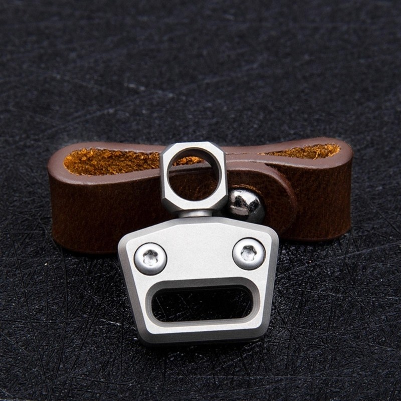 Titanium Alloy Rings Leather Car Keychain Clip Heavy Duty Belt Clip Carabiner