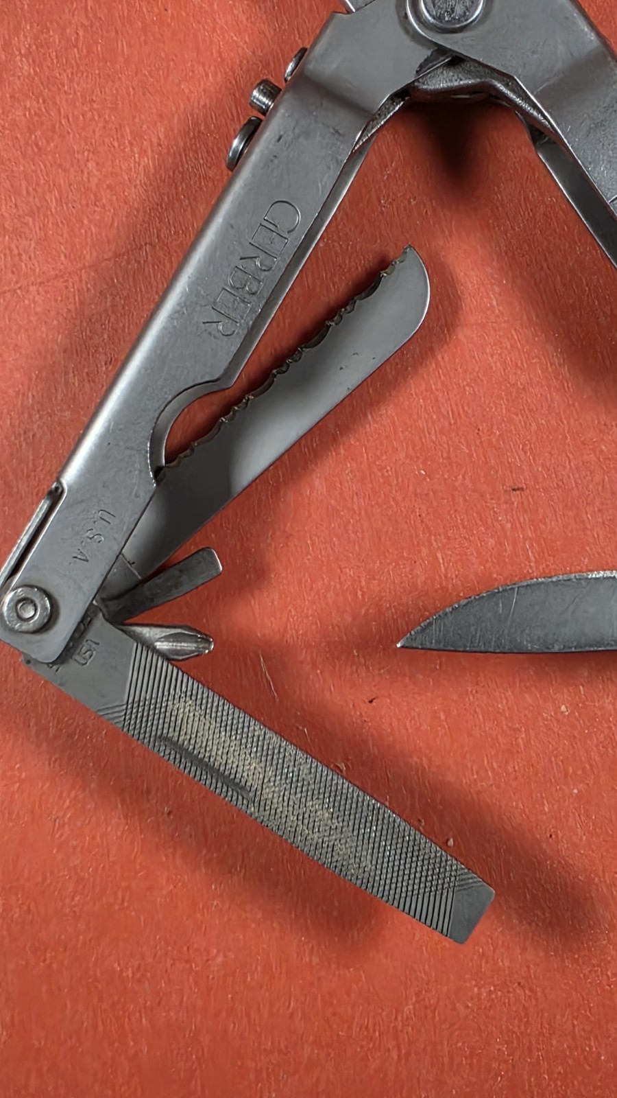 Gerber Multi-lock/Pliers Pocket Tool Kit with Carrying Pouch