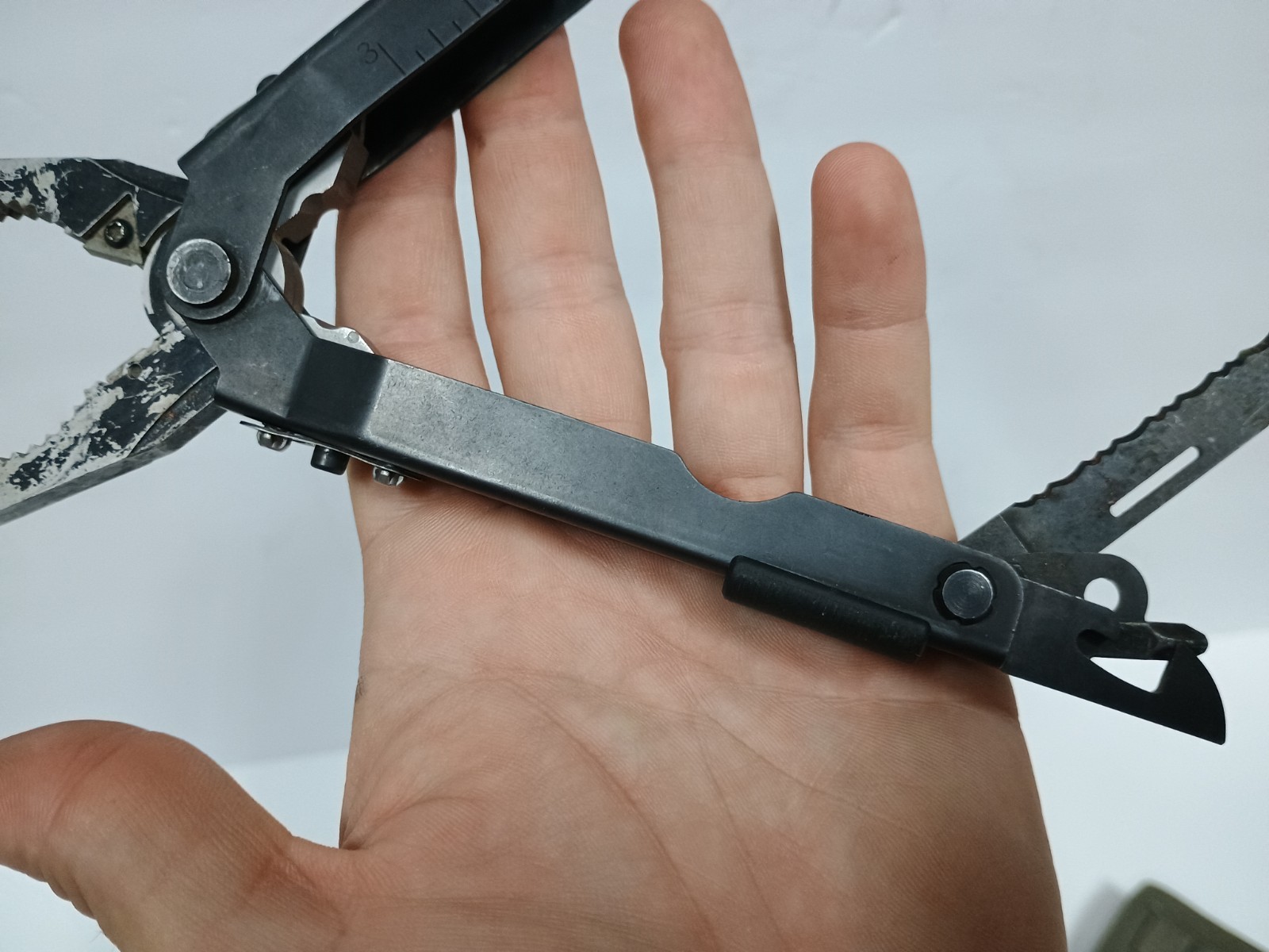 Gerber MP600 Multi Tool Multi plier Military Issue Black Camo Sheath w/Allen Key