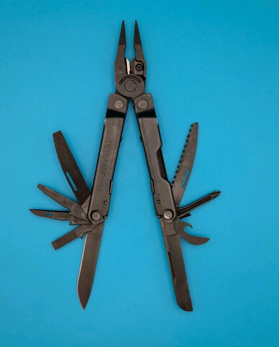Leatherman Rebar Multi-Tool! BLACK OXIDE! WITH SHEATH!
